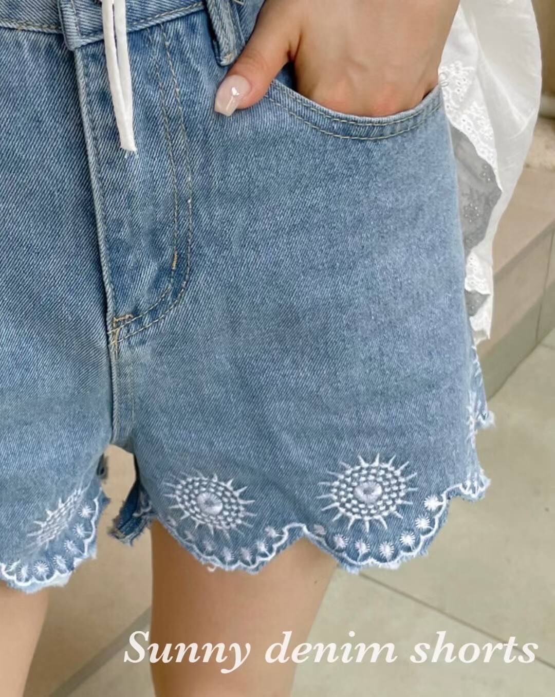 花邊牛仔短褲