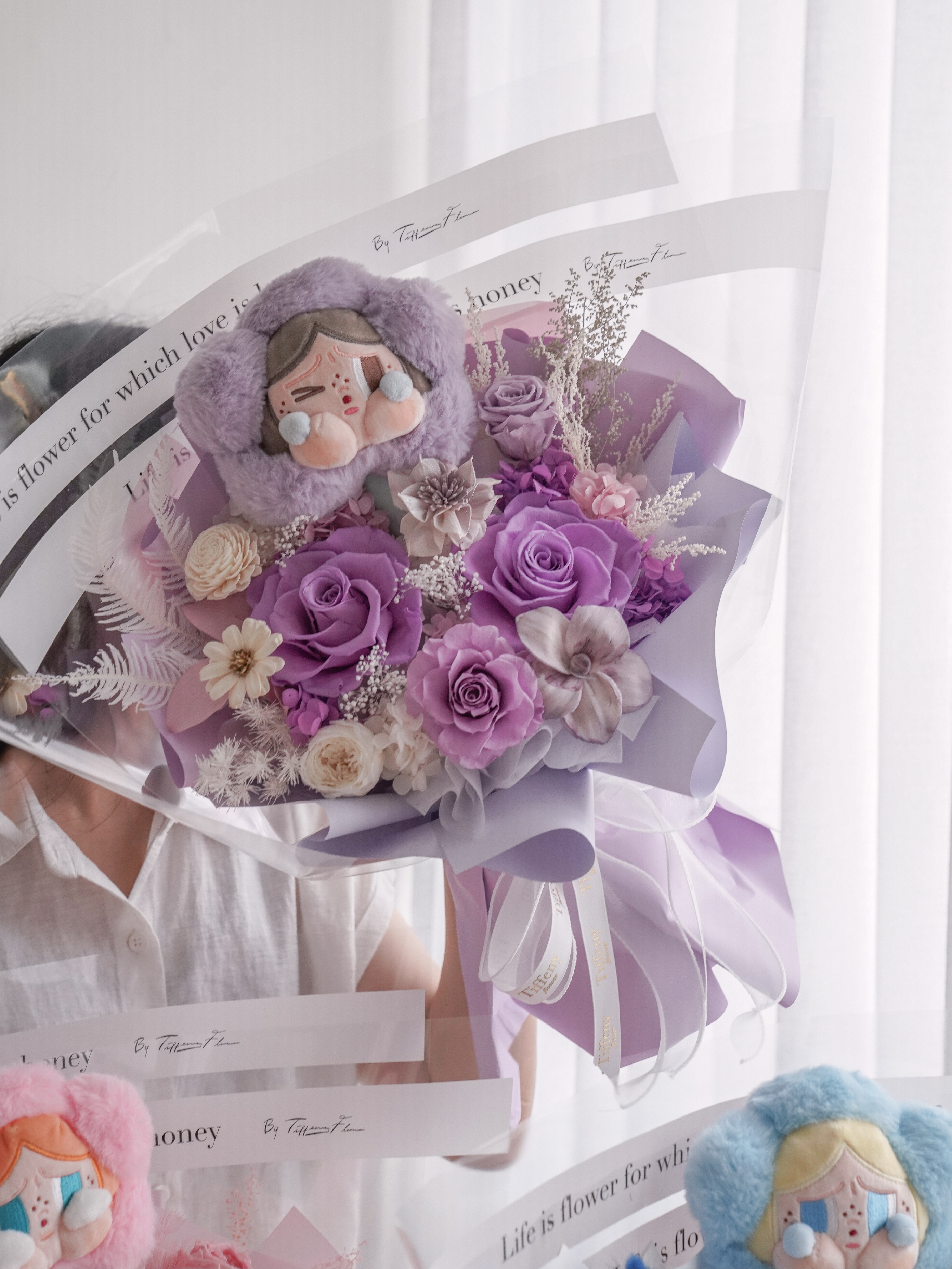 Crybaby哭娃花朵玩偶永生花束