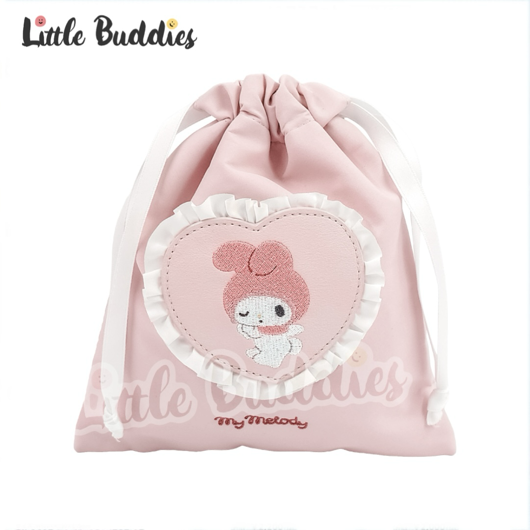 日本 Sanrio My Melody 50周年荷葉邊心心天使系列 束繩袋