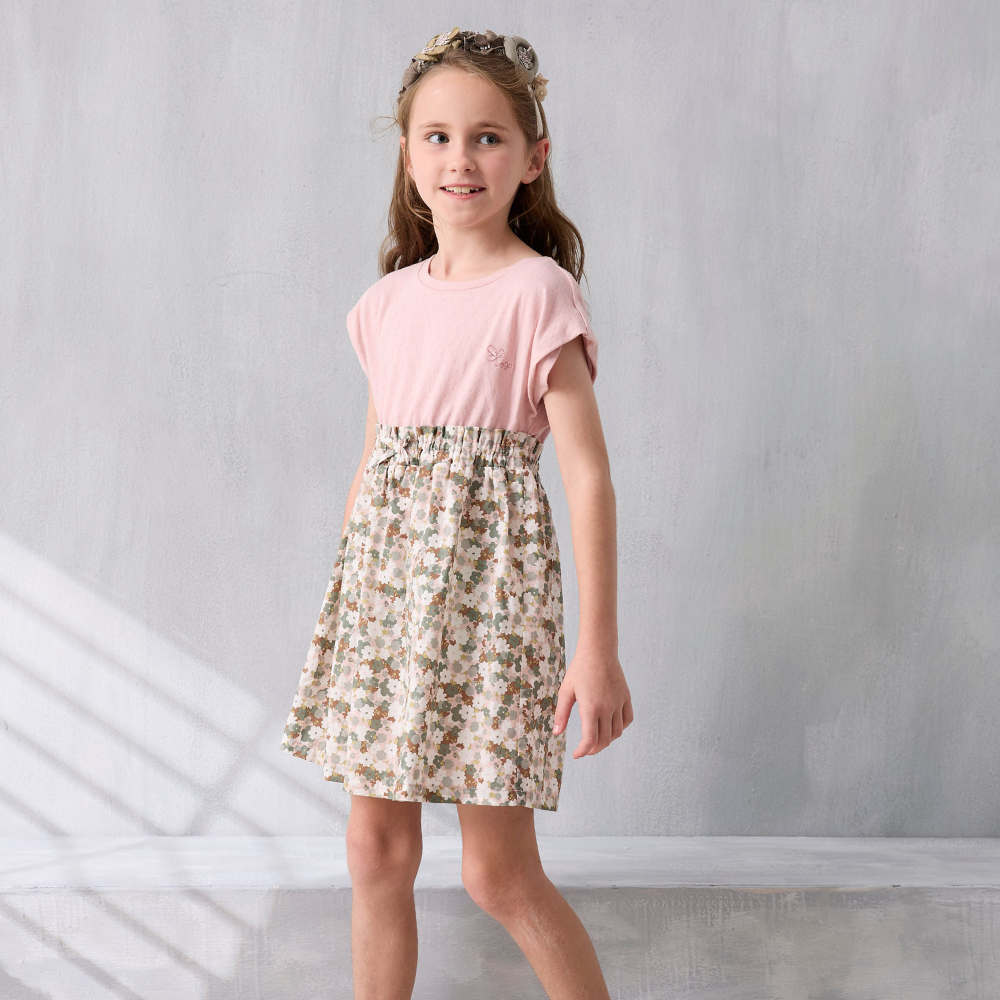 PIPPY氣質荷葉波浪滿版花朵印花長洋裝 肉桂