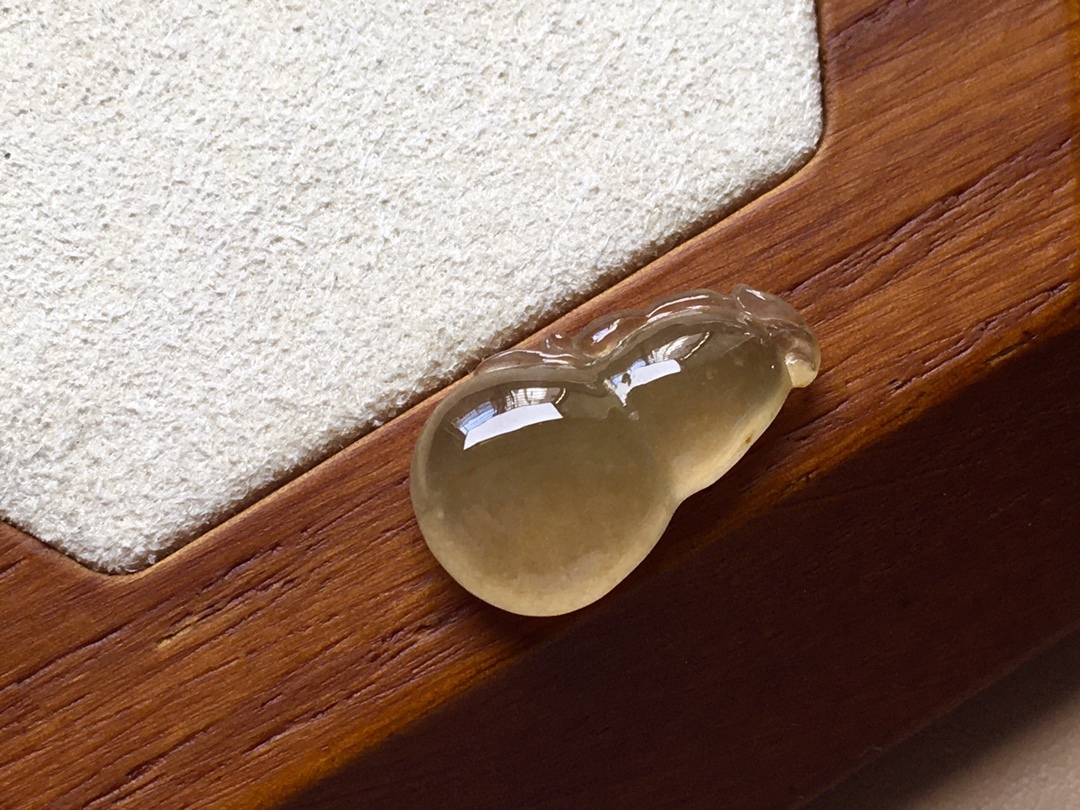 71935 翡翠高冰黃翡福瓜