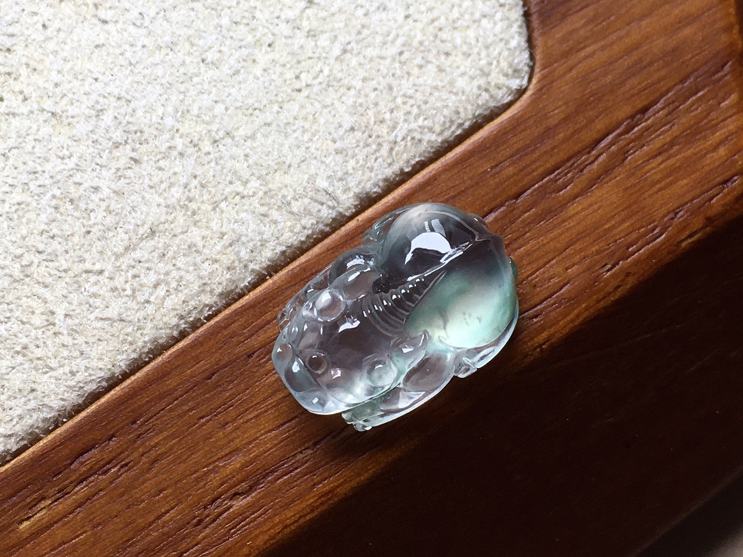 翡翠玻璃種飄彩貔貅,天然翡翠A玉, 緬甸玉, Jade, Jadeite