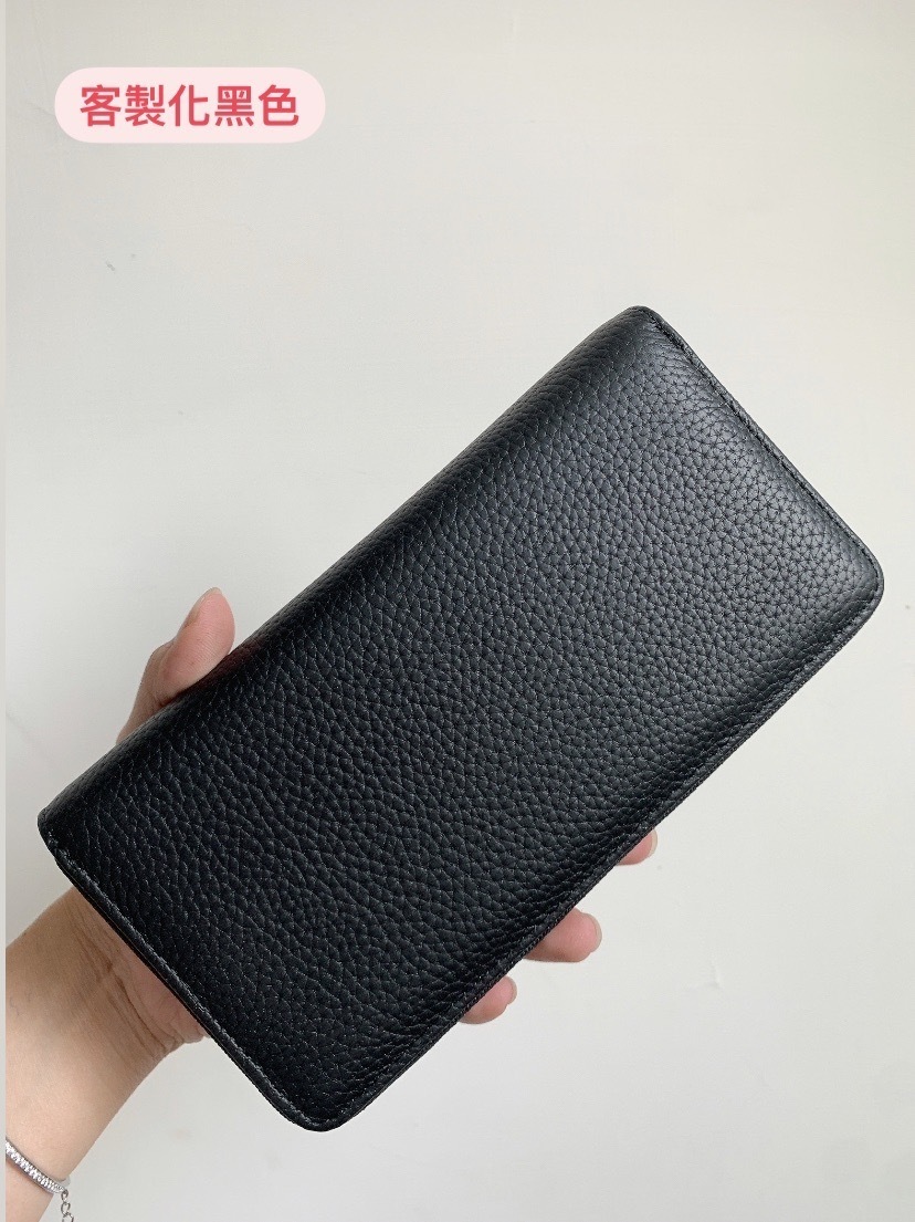 防刮皮革設計,耐用又不易留痕