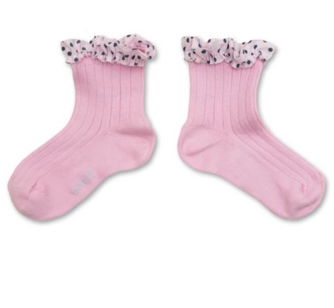 COLLEGIEN 點點荷葉邊低筒襪 Emilie- Rose Dragée玫瑰糖粉
