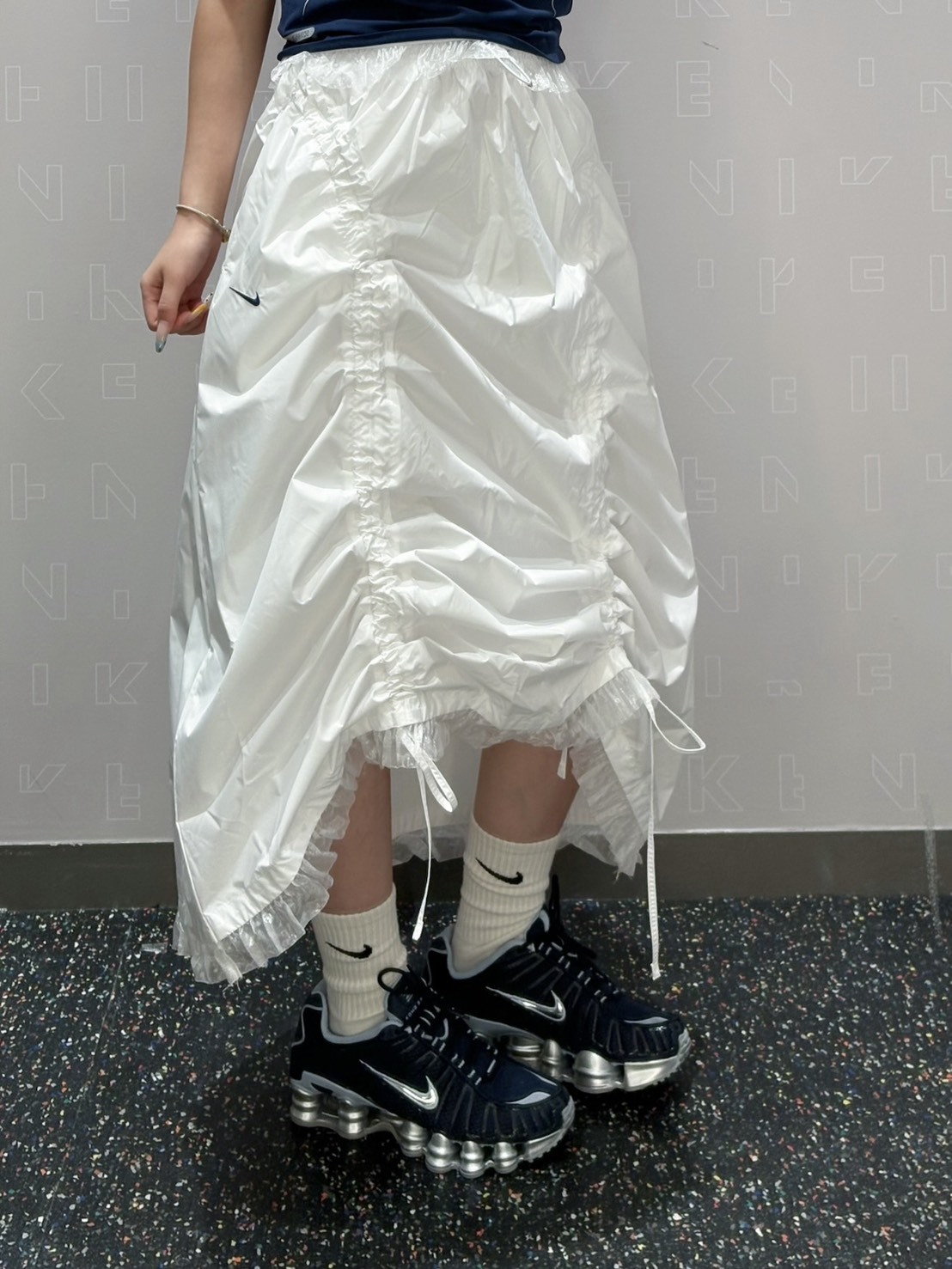 Karina同款✨Nike Sportswear 滾邊蕾絲抽繩半身裙