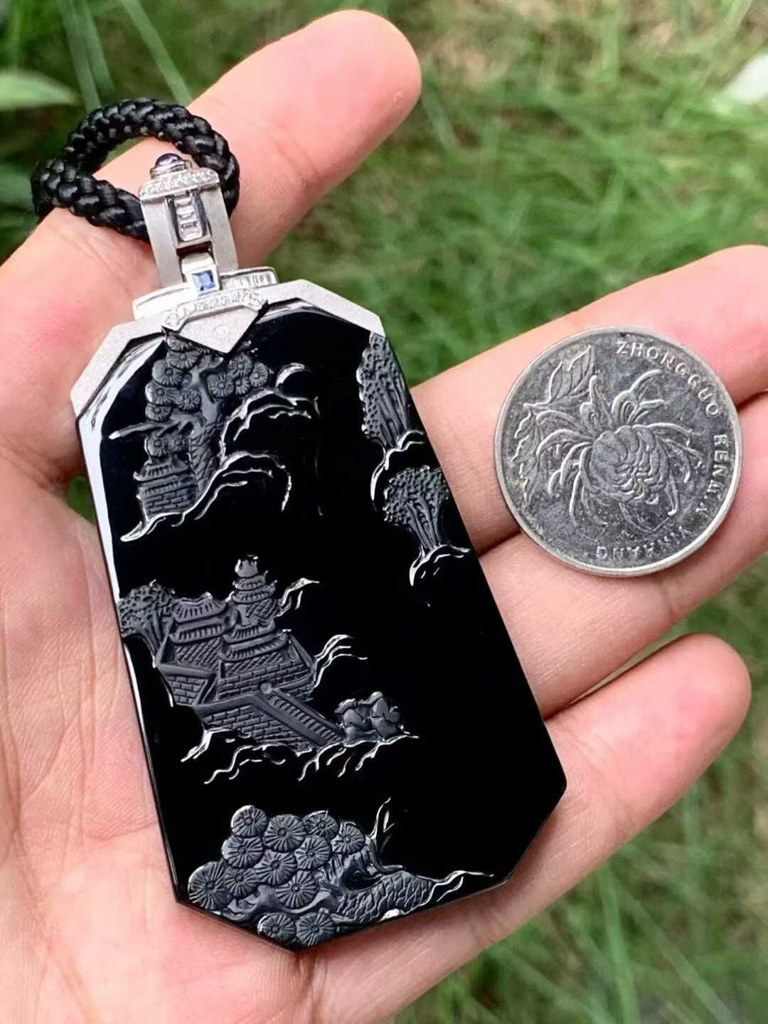 7195911 翡翠天花板墨翠山水牌