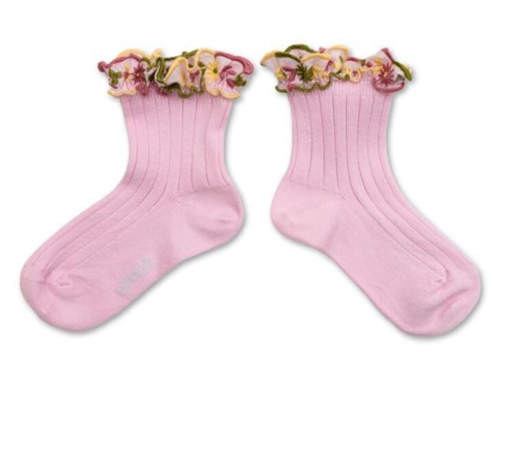 COLLEGIEN 花卉刺繡荷葉邊低筒襪 Anémone- Rose Dragée玫瑰糖粉