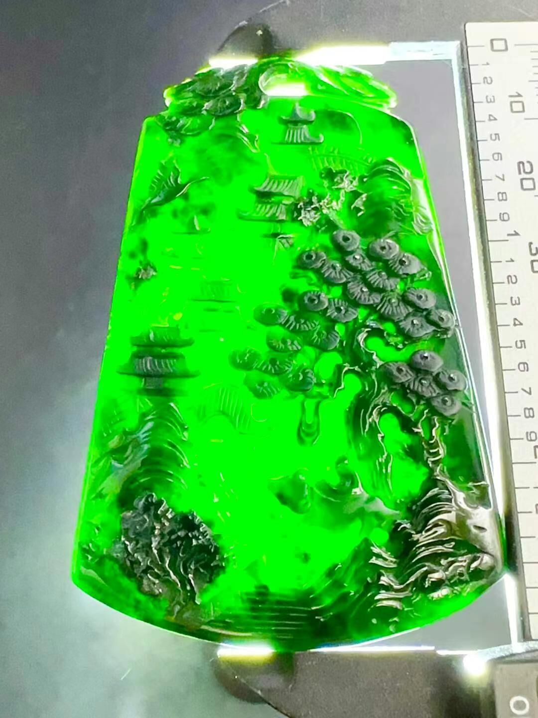 7195912 翡翠墨翠山水牌