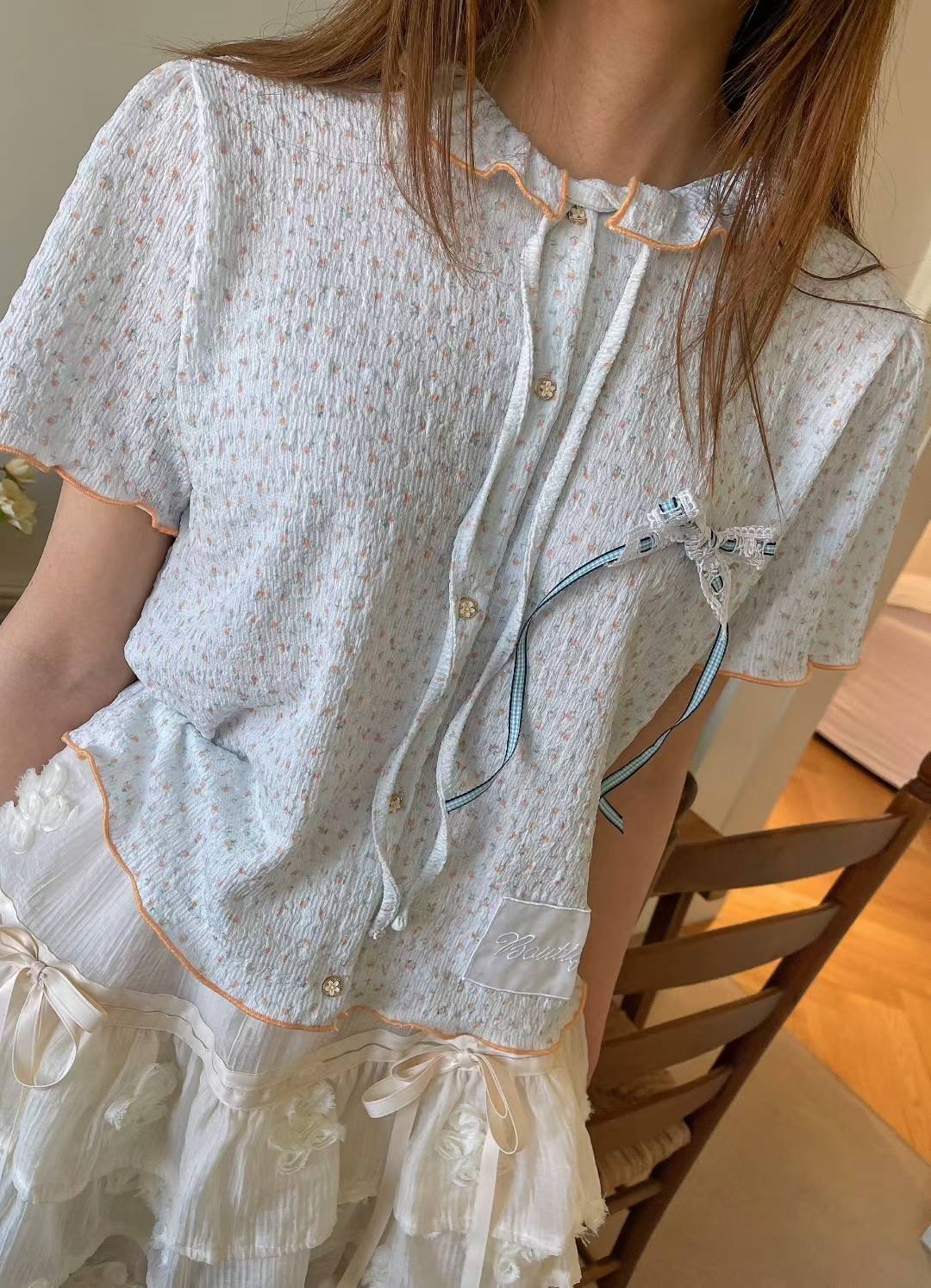 【現貨】NEHA正韓 ♥ 甜感碎花小香造型上衣