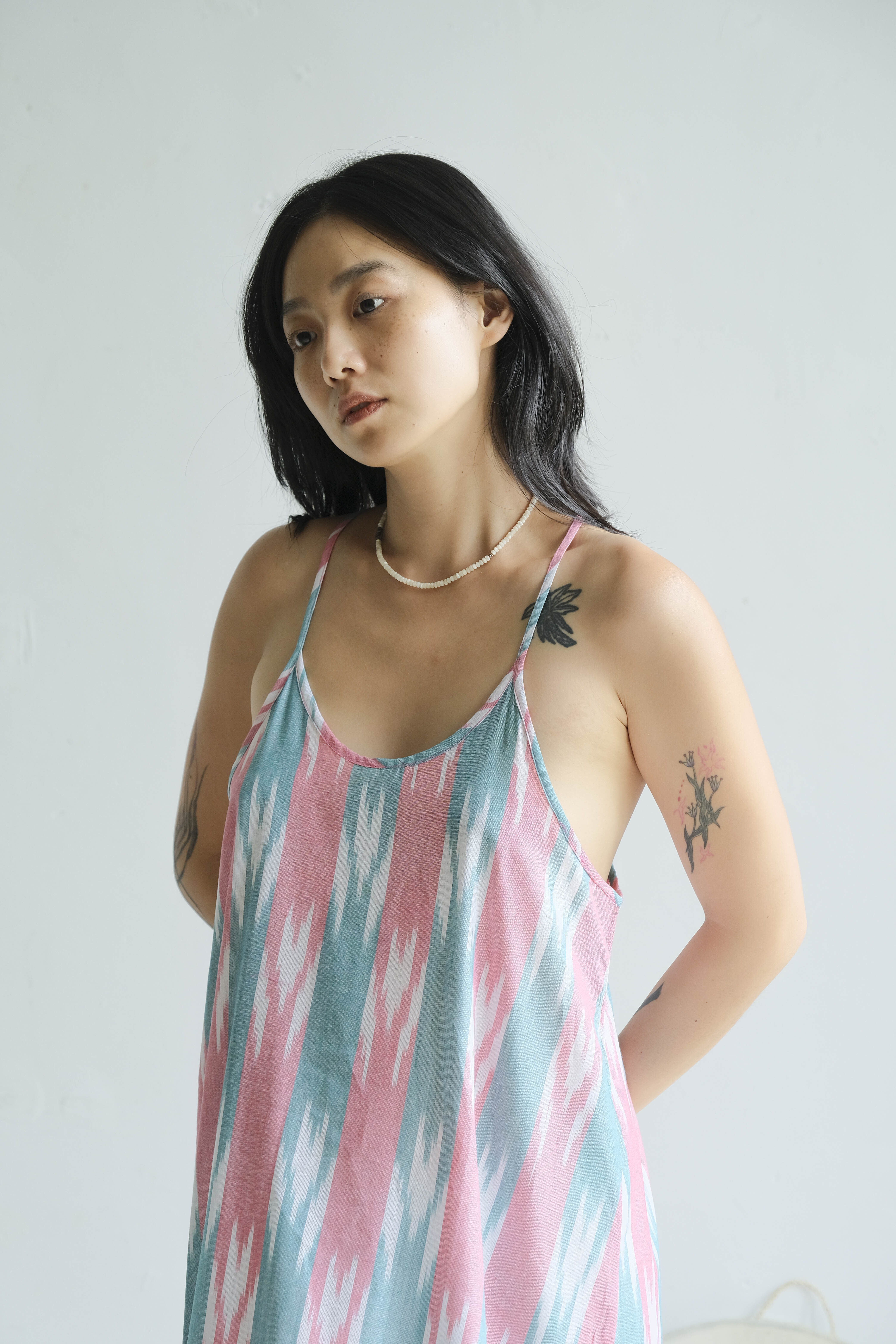 Y背細肩帶長洋裝 / Ikat 夏日蘇打