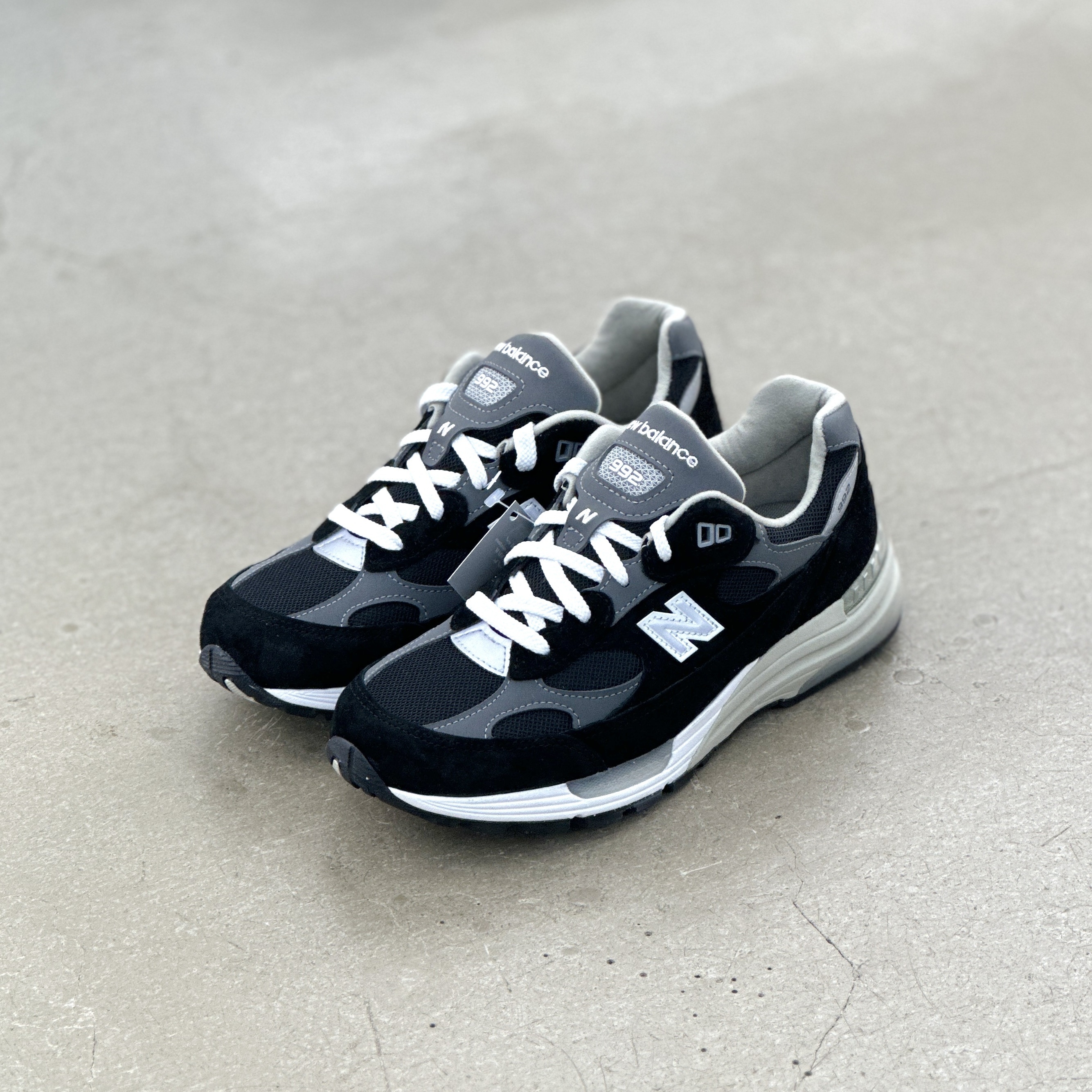 New Balance U992BK