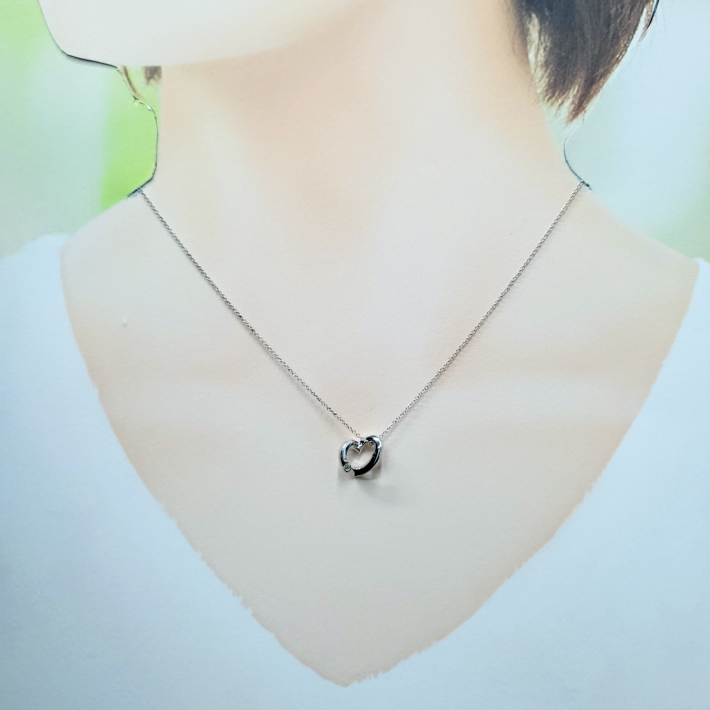 18K White Gold 0.017ct Diamond Pendant