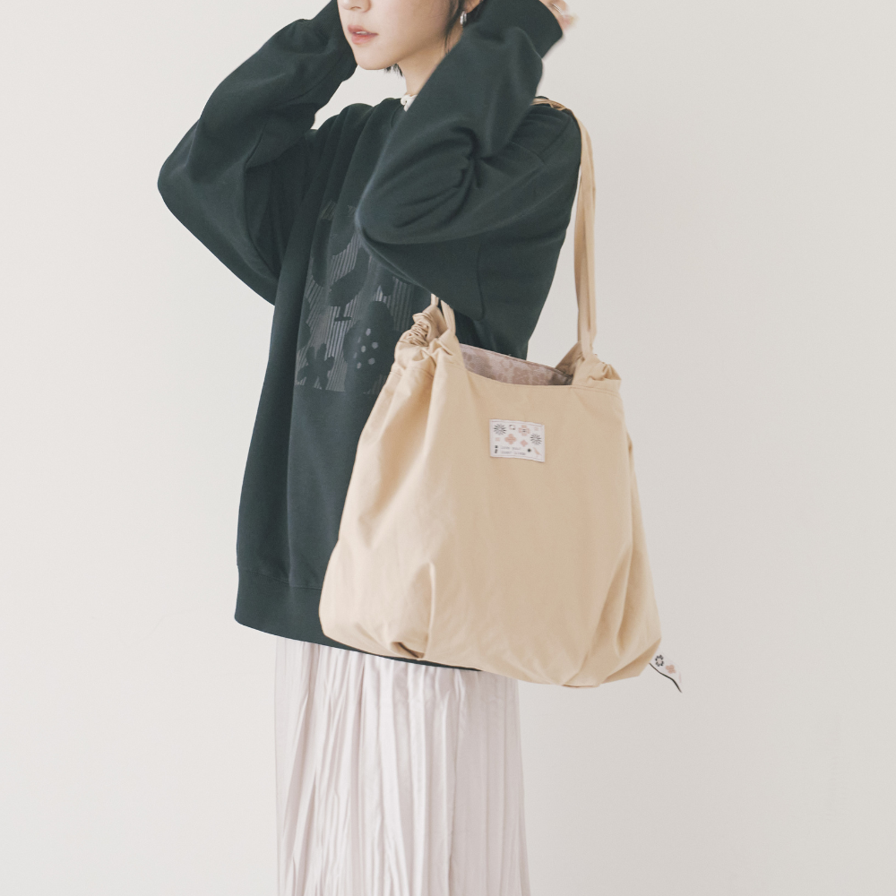 印花樂可調提帶皺口大包大地棕