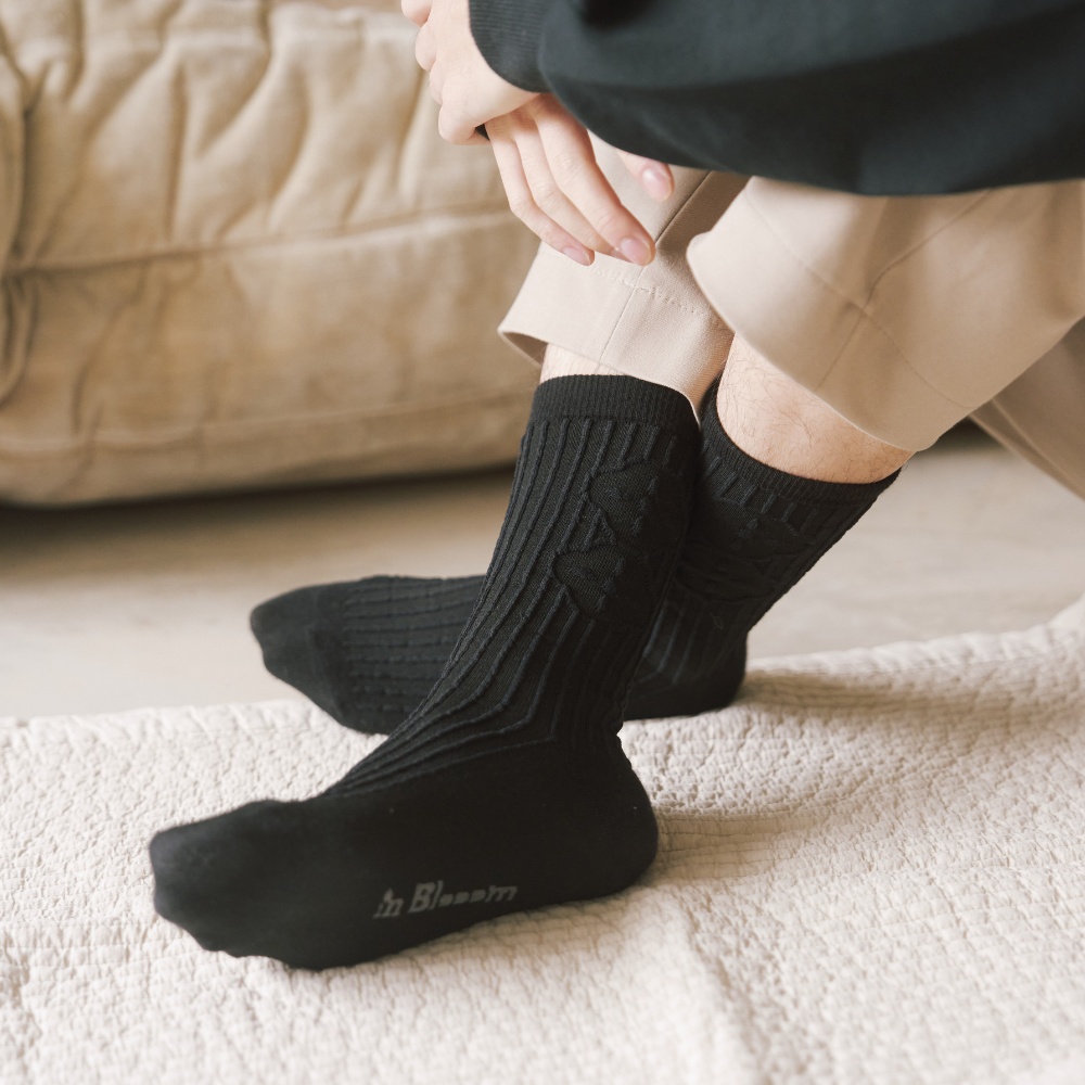 印花樂緹花中長襪/I系列/深邃黑