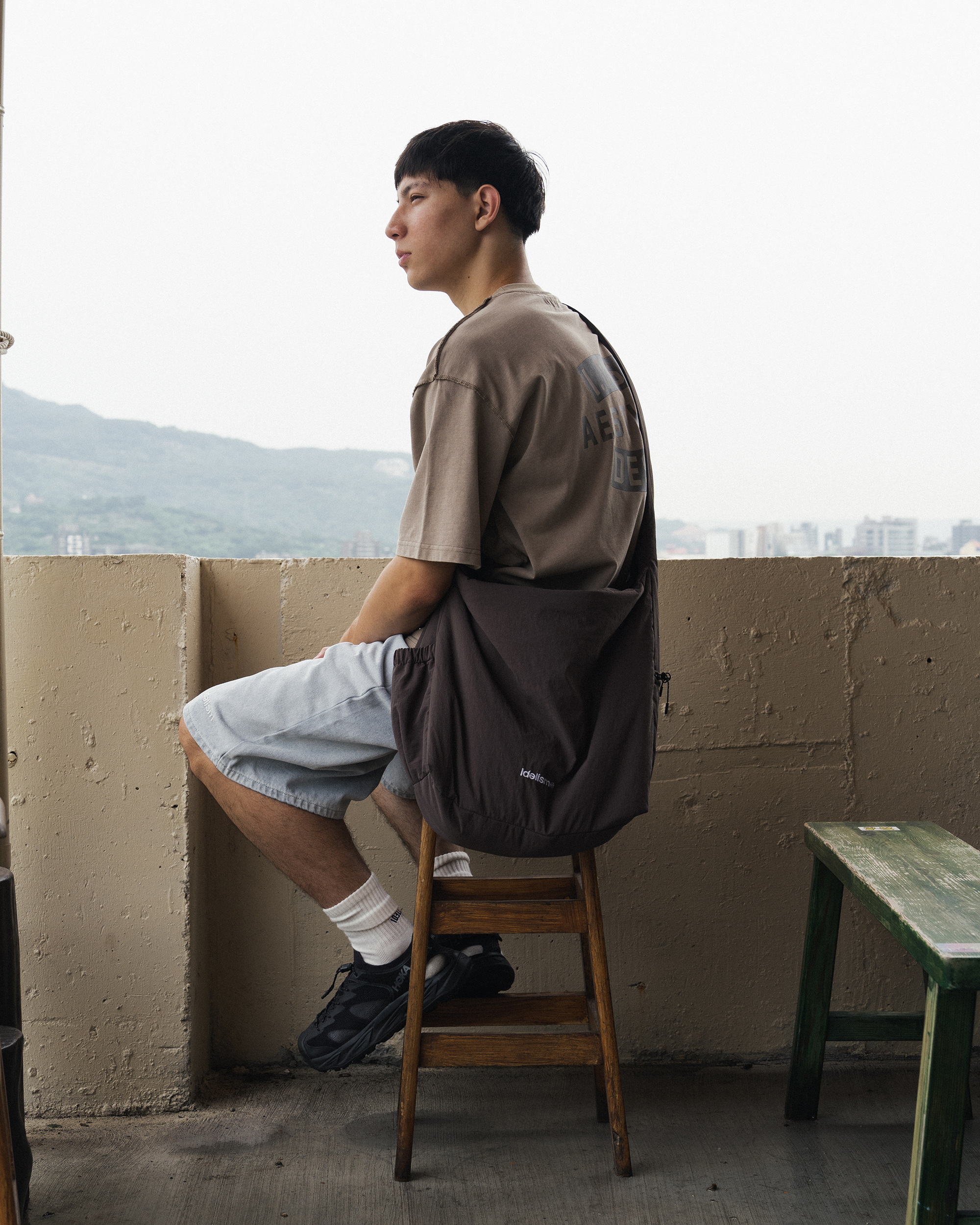 IDEALISM IDE Hobo Bag 尼龍 防潑 側背包 三色