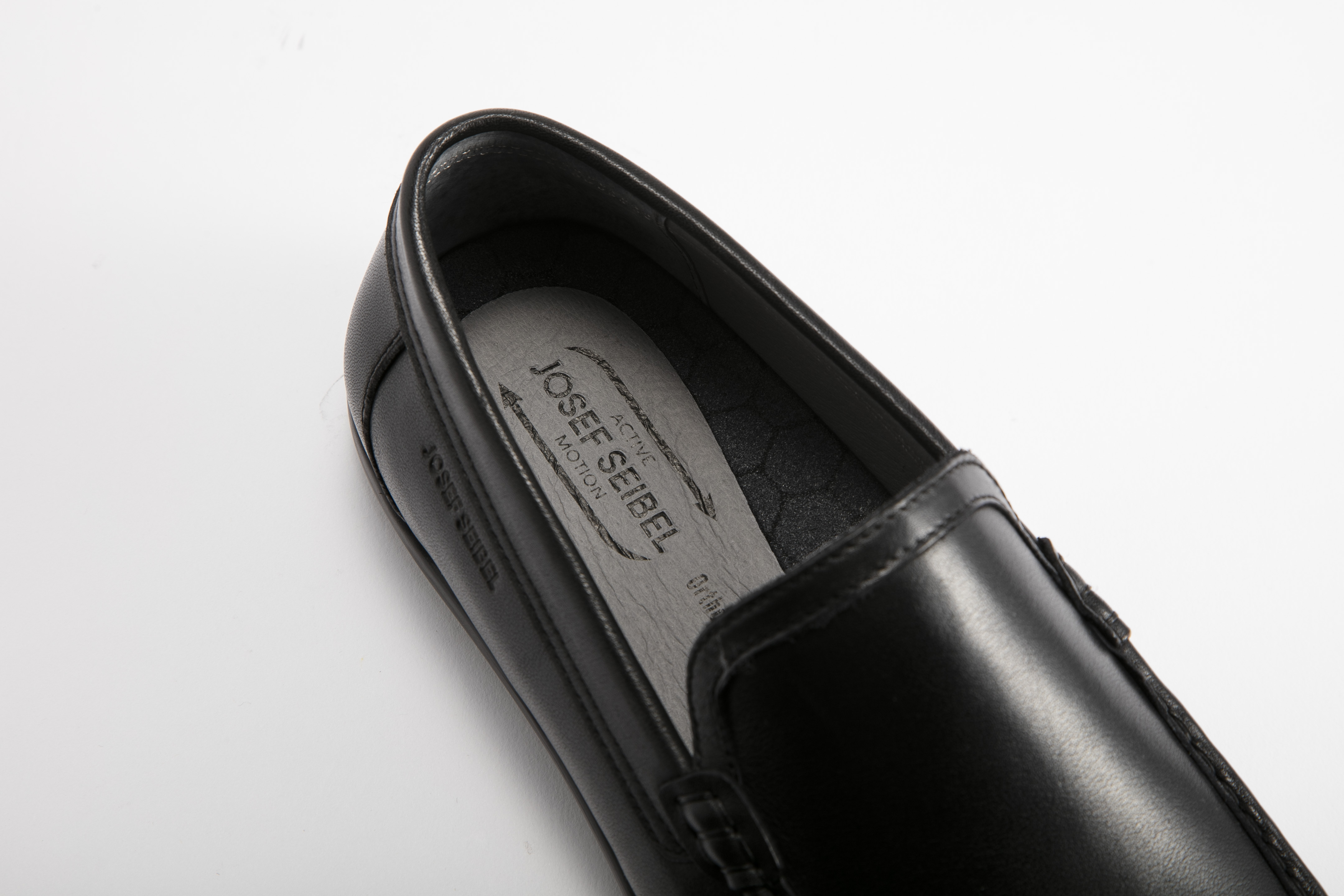 JOSEF SEIBEL - 男裝裙飾休閒懶人皮鞋 25041385 11-BLK