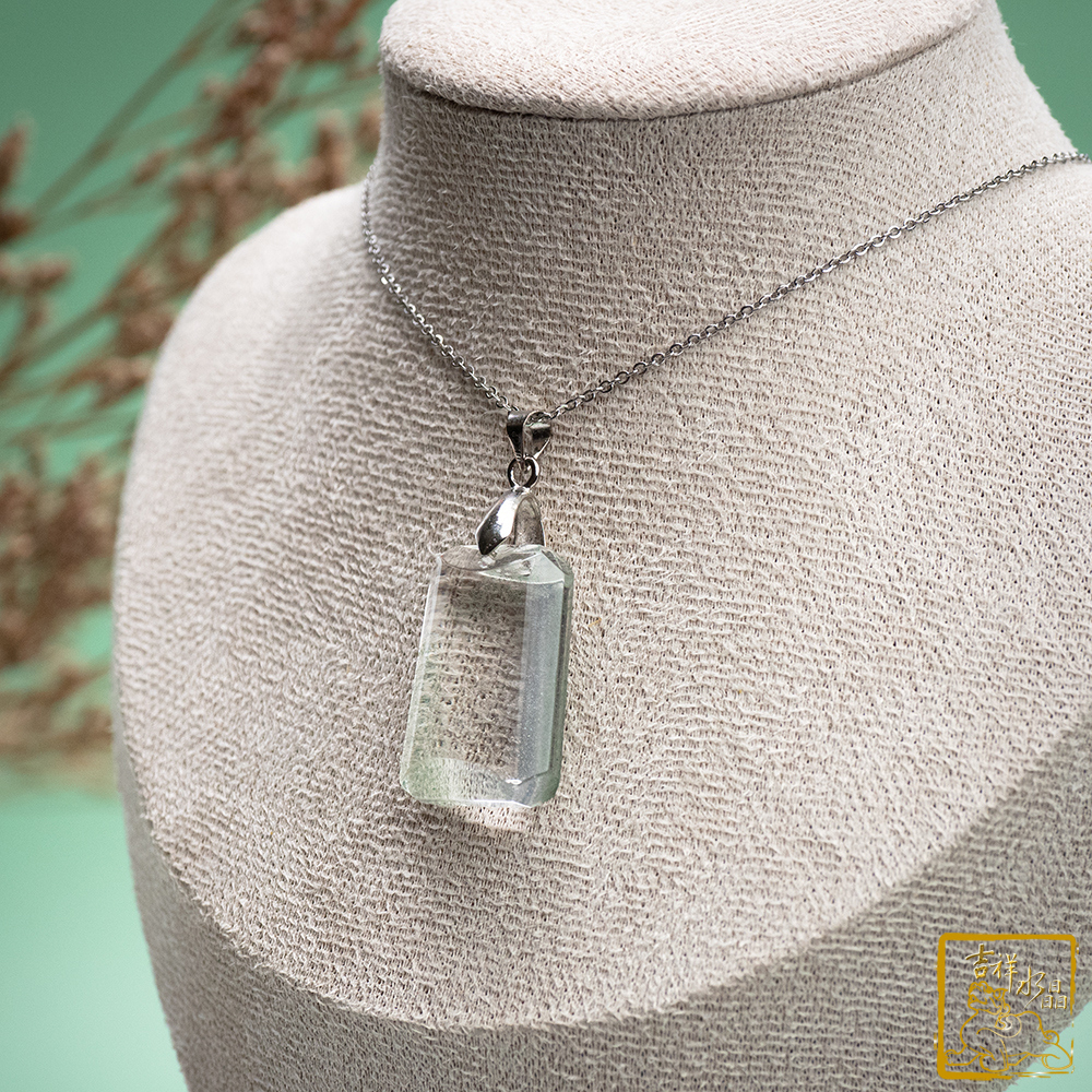 綠幽靈無事牌墜 7.6g 招正財