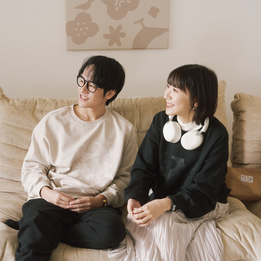 印花樂長袖大學T恤/"I"系列/大地棕