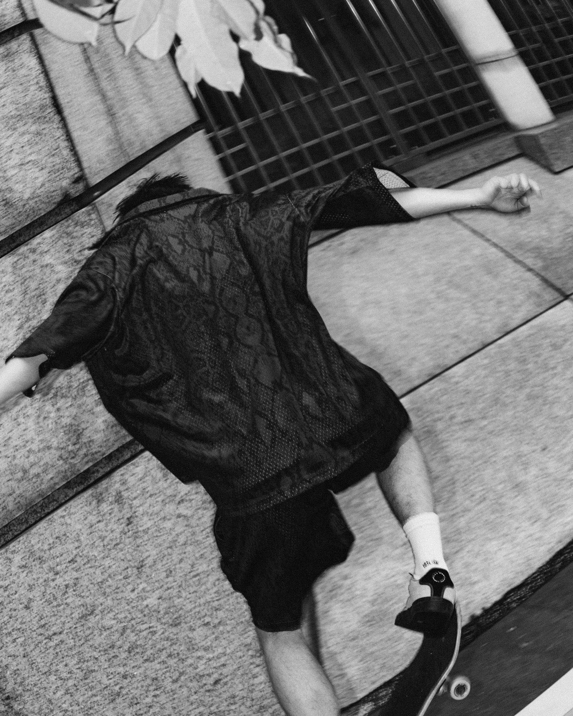 IDEALISM IDE Skin Shirt 蛇紋 襯衫 兩色