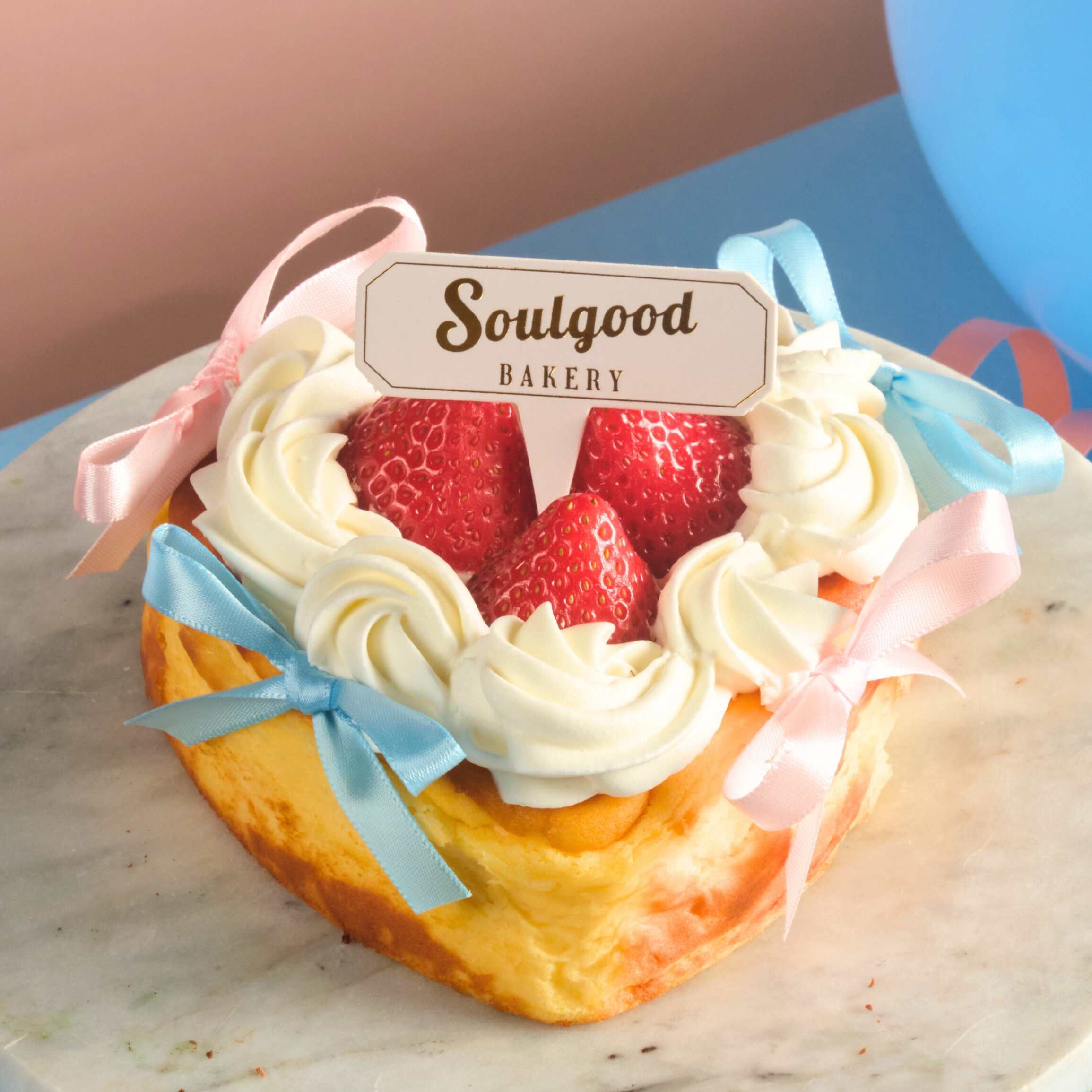 Gender Reveal Heart Basque Burnt Cheesecake