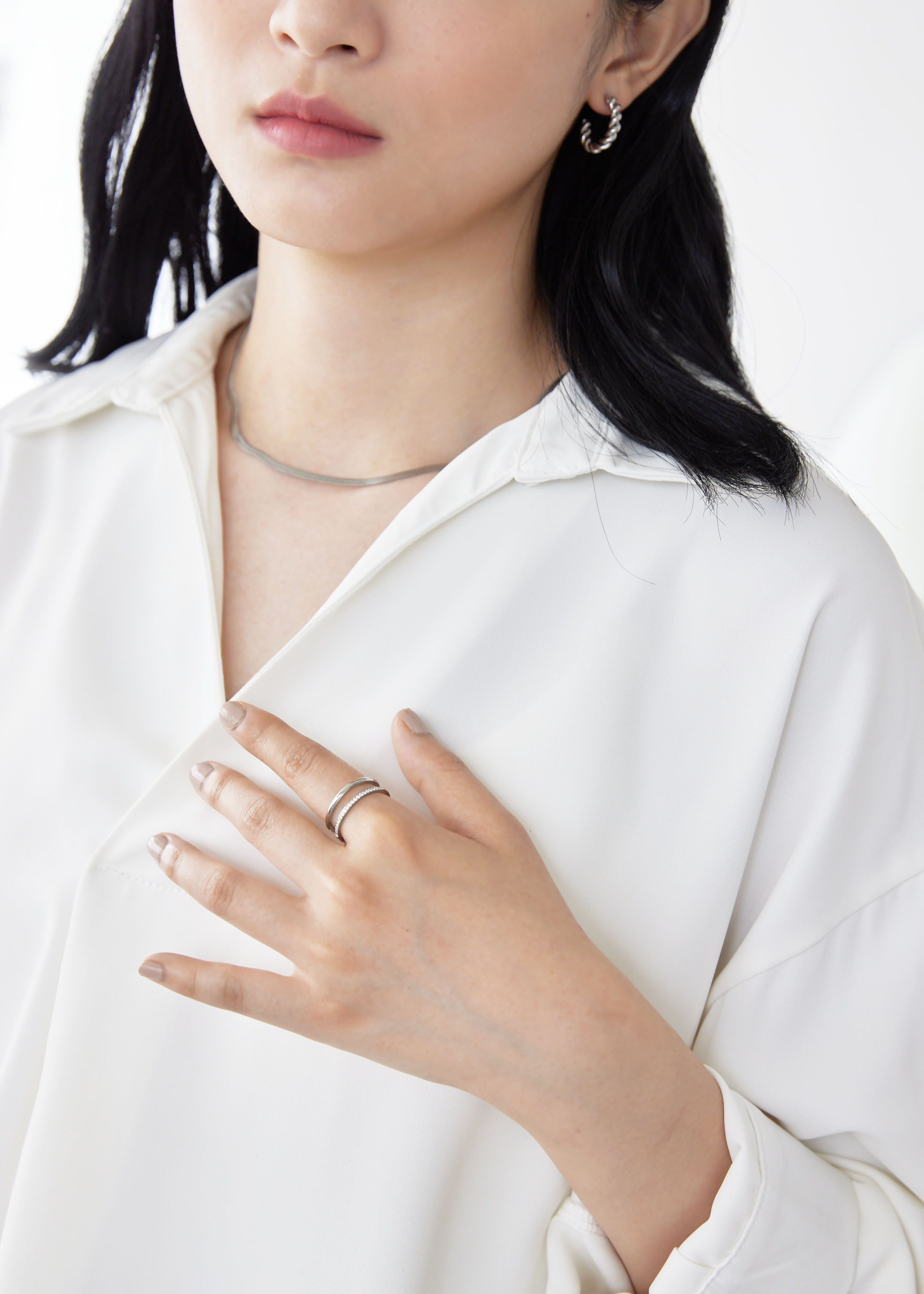 排鑽雙線簍空醫療鋼戒指