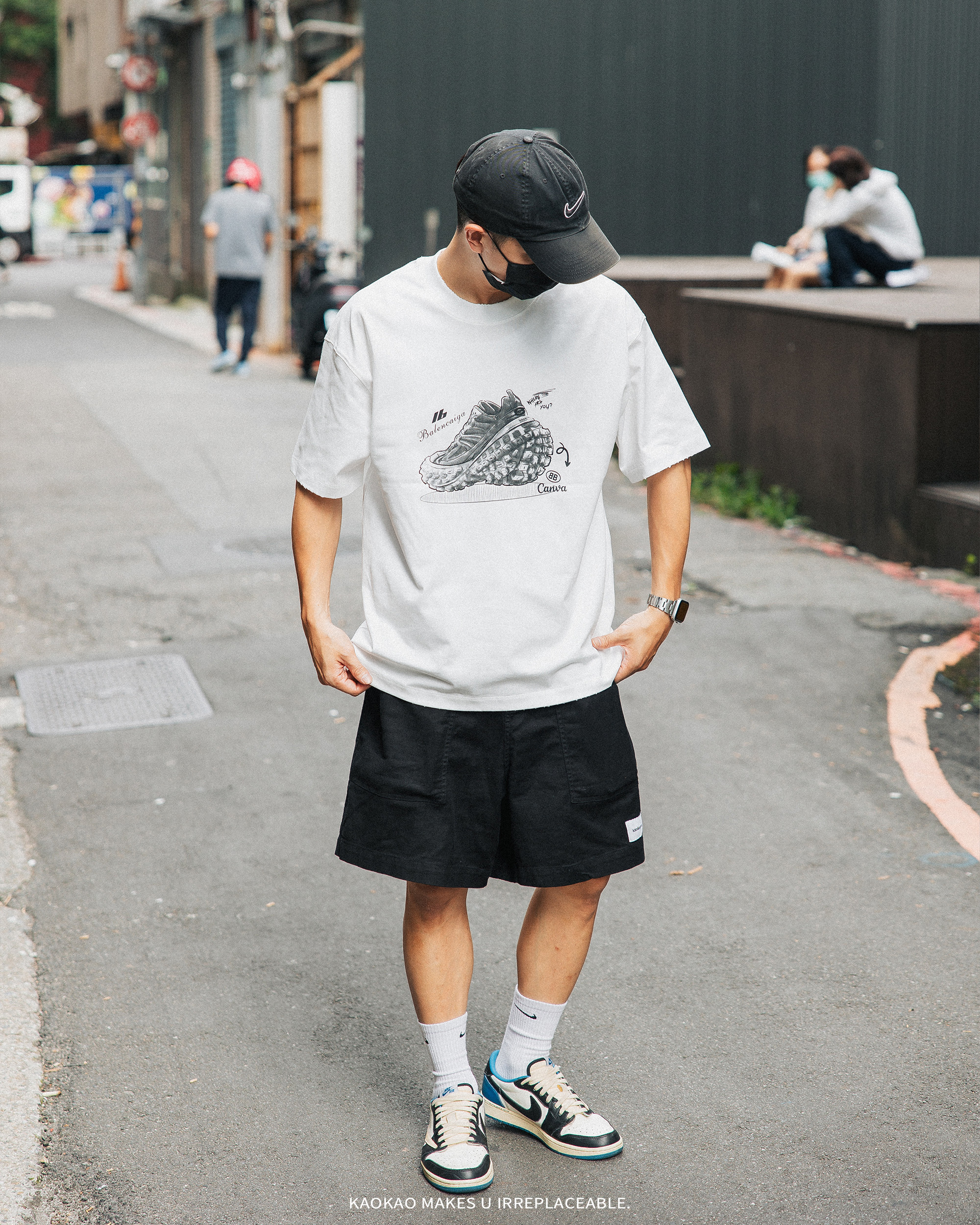 JIA MENG 惡搞巴黎老爹鞋 印花短T