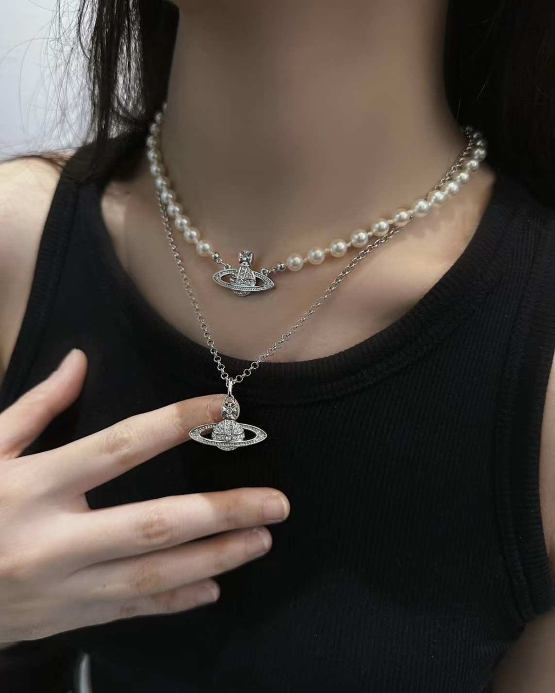 Vivienne Westwood 西太后 薇薇安 頸鍊 項鍊 金屬 珍珠 淺浮雕 Mini Bas Relief Pearl Choker