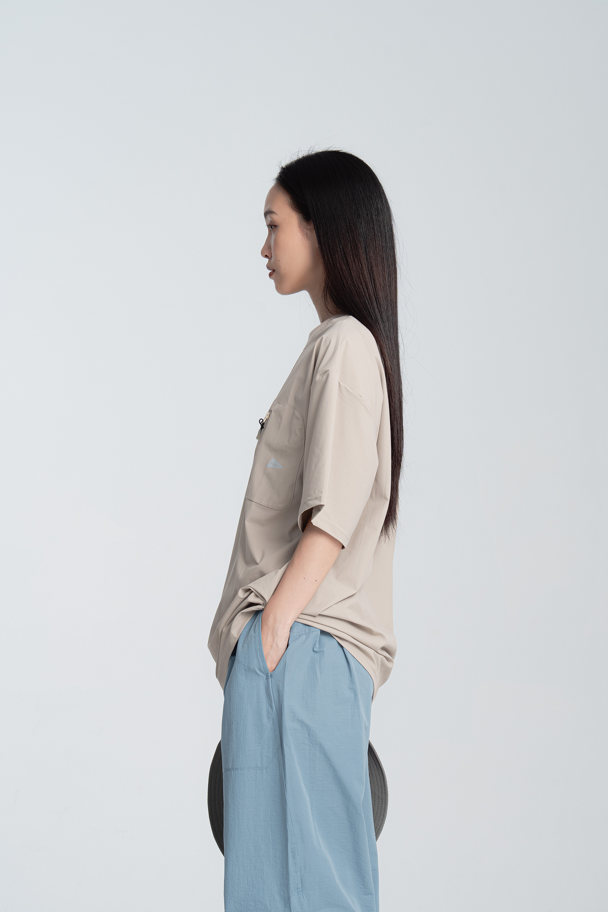 休閒機能小口袋素面短t 3色