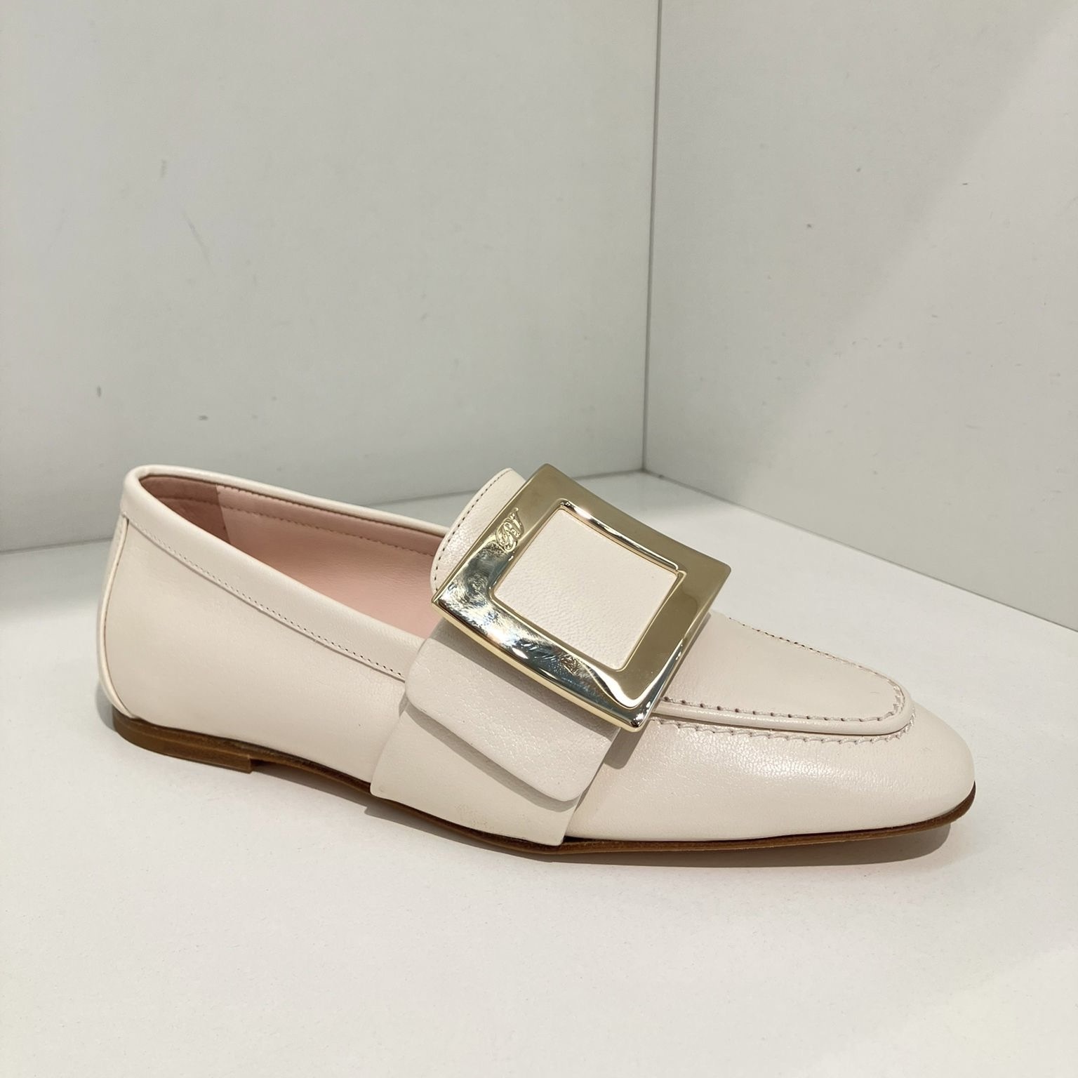 Roger Vivier RV metal buckle soft loafers white