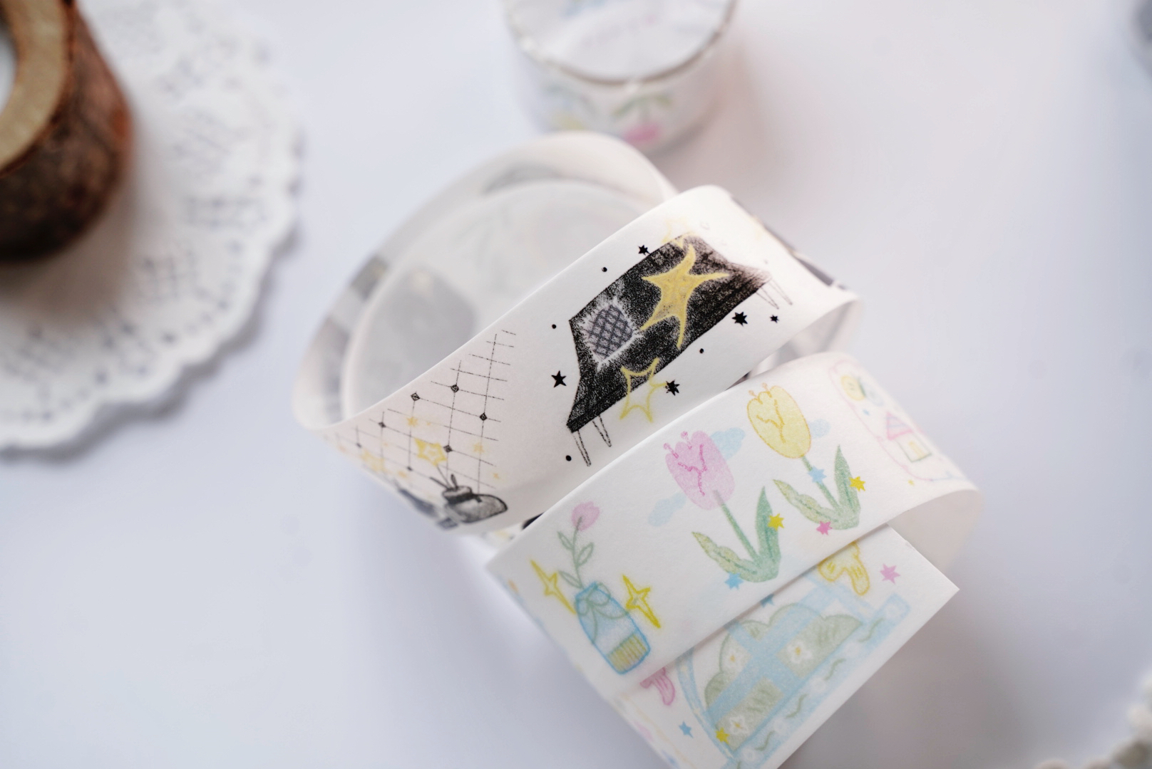 Muzishan - Tape - black and white to colorful small world