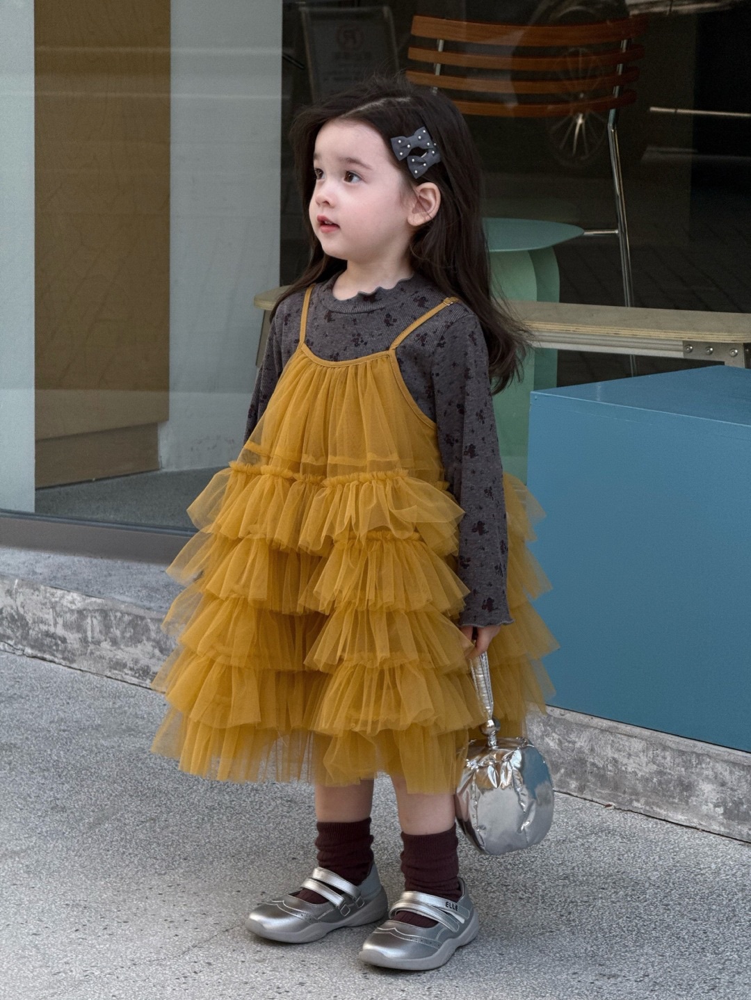 灰色上衣/香檳派對紗裙洋裝