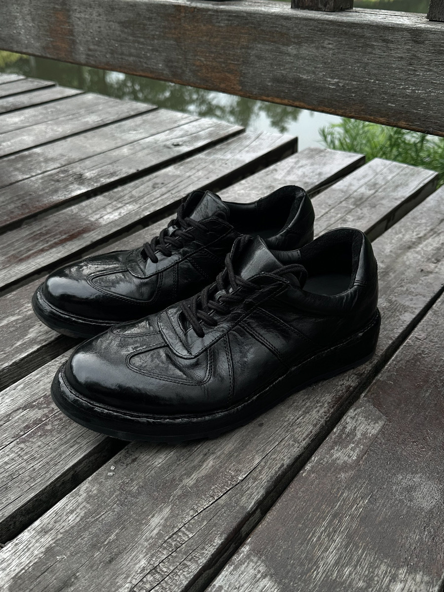 CATSSTAC 黑域水洗馬皮德訓鞋