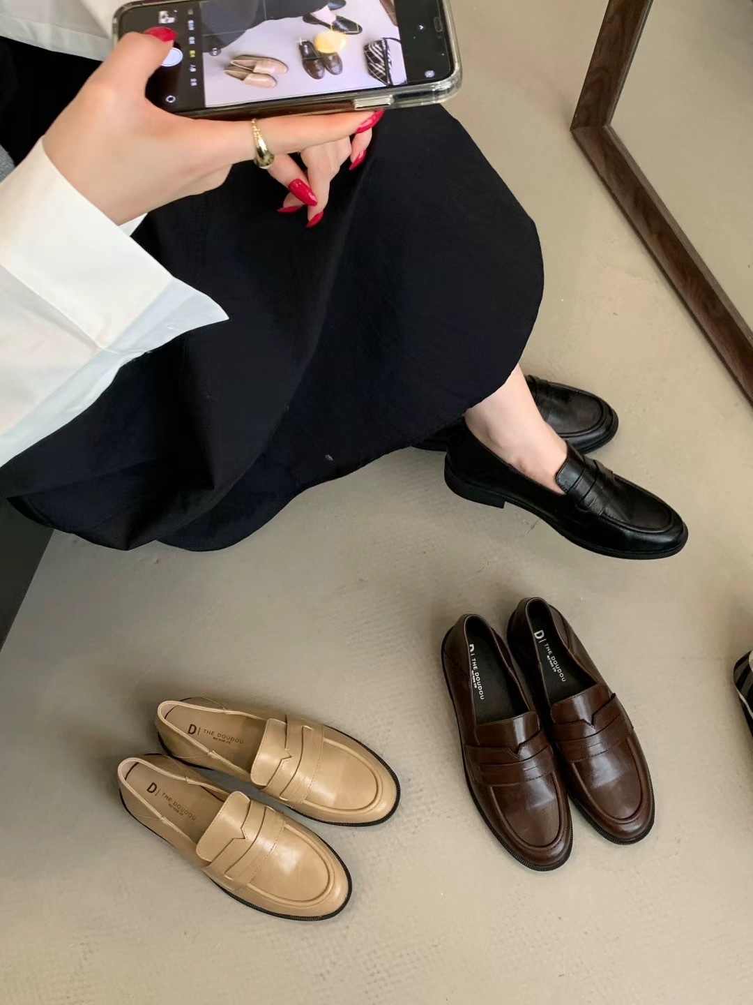 V字造型軟底樂福鞋