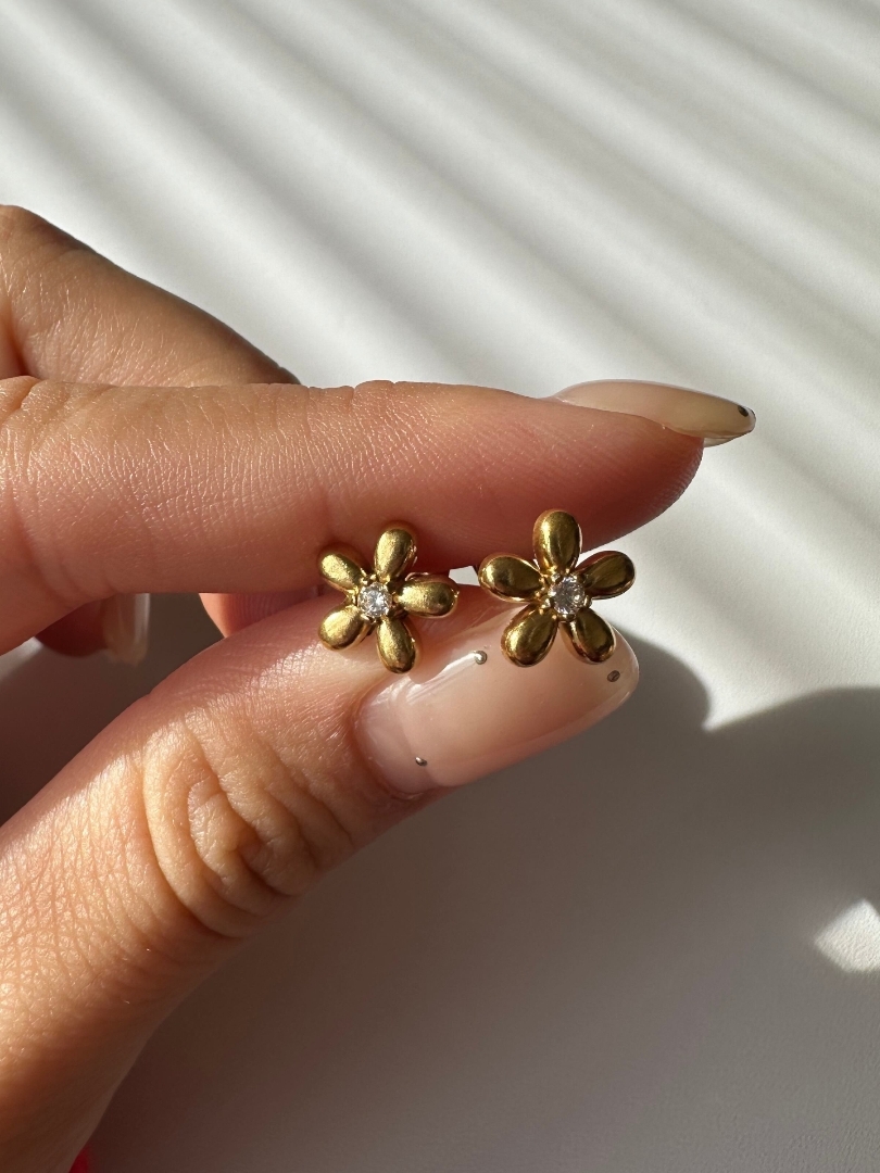 SS gold flower pierce