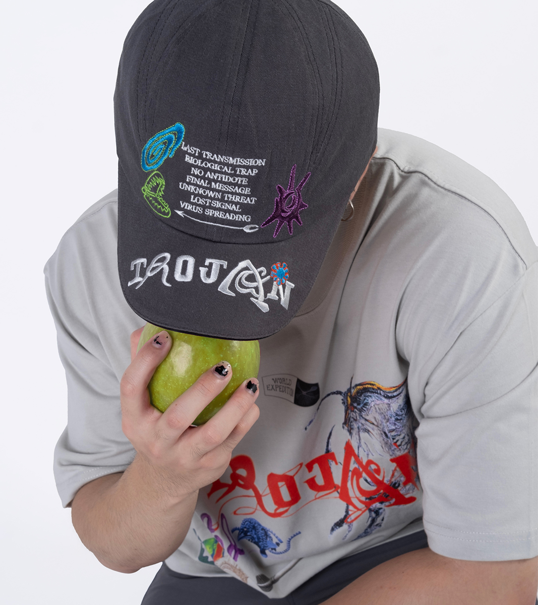 nozzle quiz®｜Trojan Splice Cap (Dark Grey/Dark Brown)