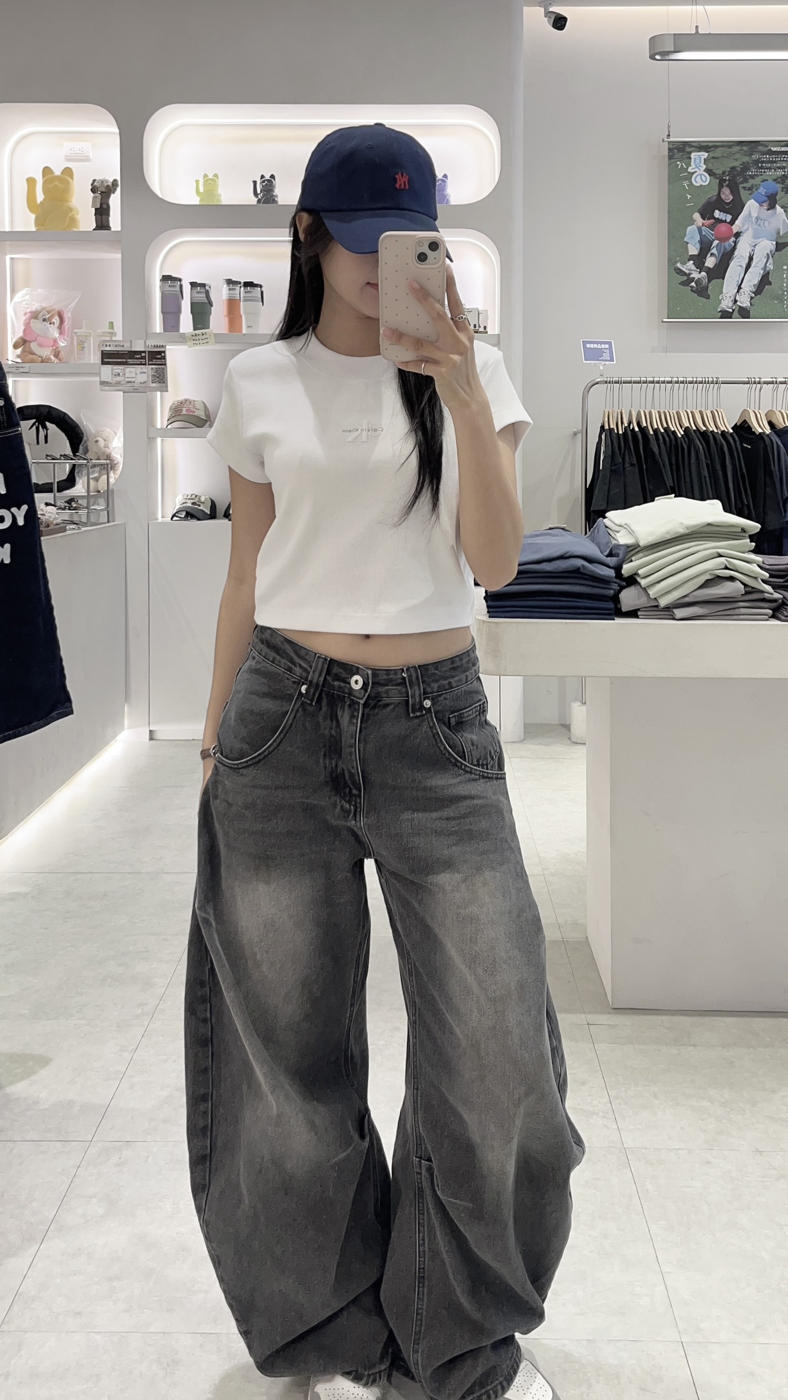 CK Calvin Klein 螺紋 中間logo 短版上衣 47AB802