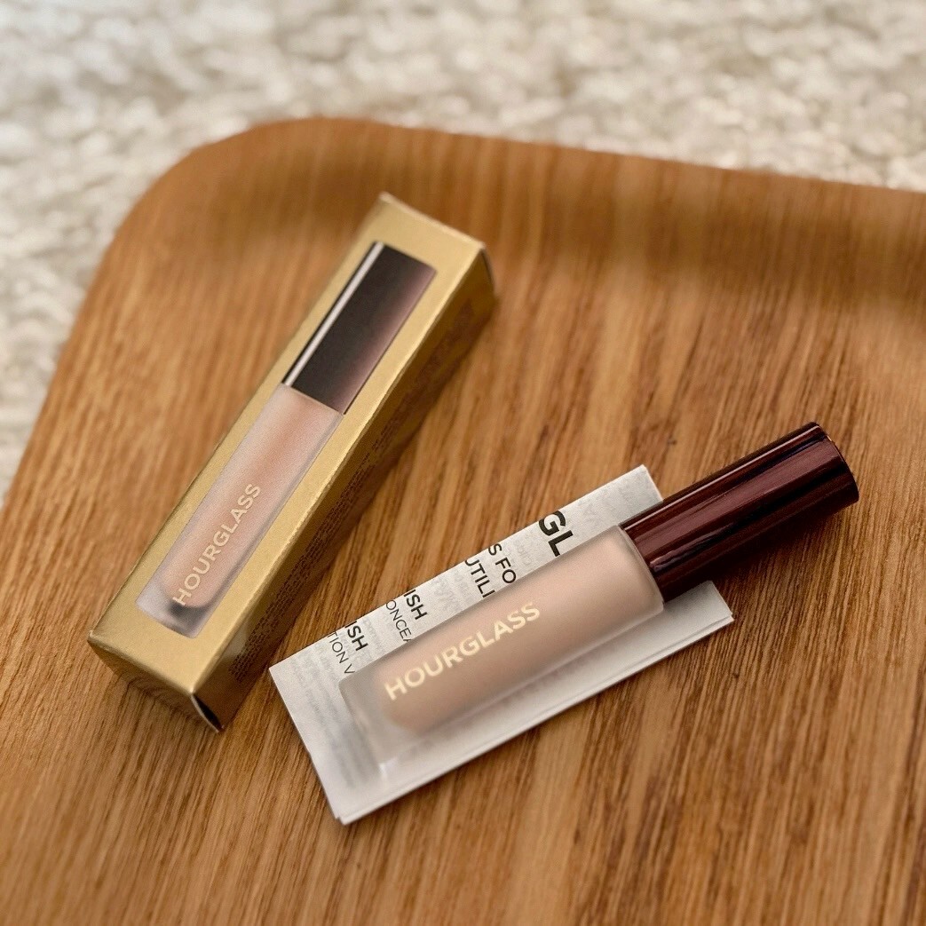 HOURGLASS Vanish Airbrush Concealer 遮瑕膏 迷你版1.3ml 兩色可選