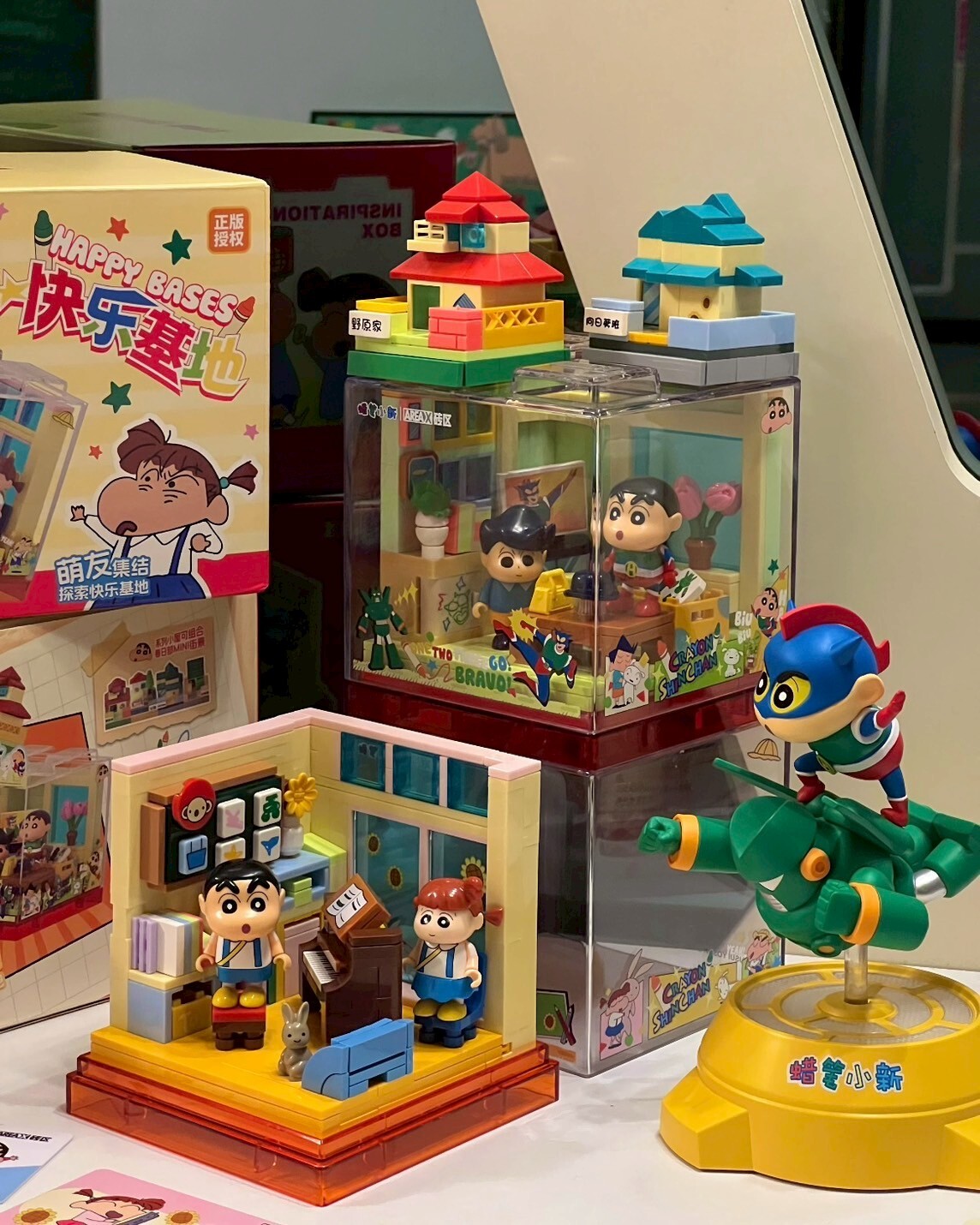 AREAX磚區 蠟筆小新 快樂基地BOX 積木 拼裝 玩具 公仔 共4款