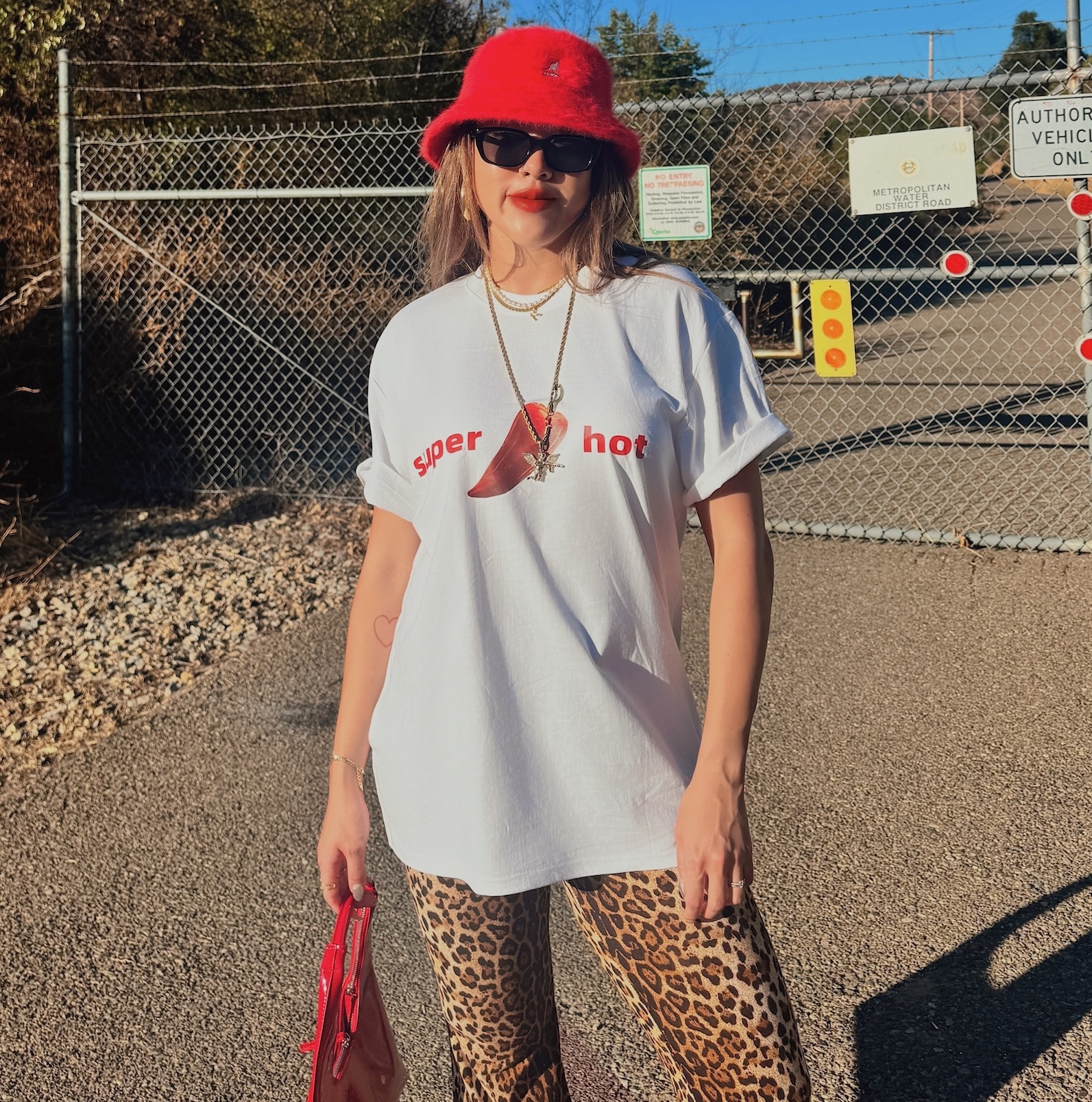 Super Hot oversize Tee🌶️