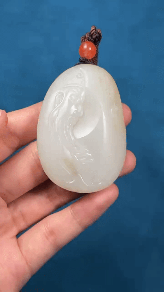 719246 和田玉籽料關公