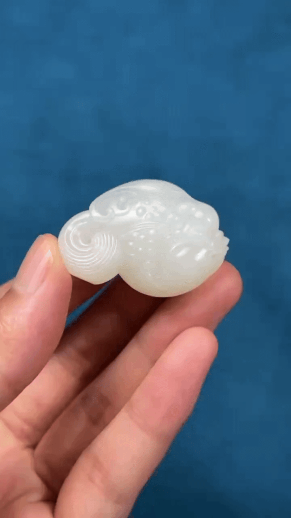 719247 和田玉籽料連年有餘