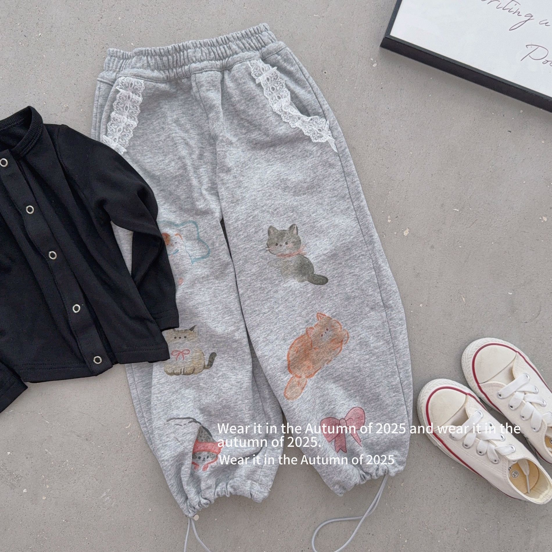 灰色小卯咪直筒運動褲