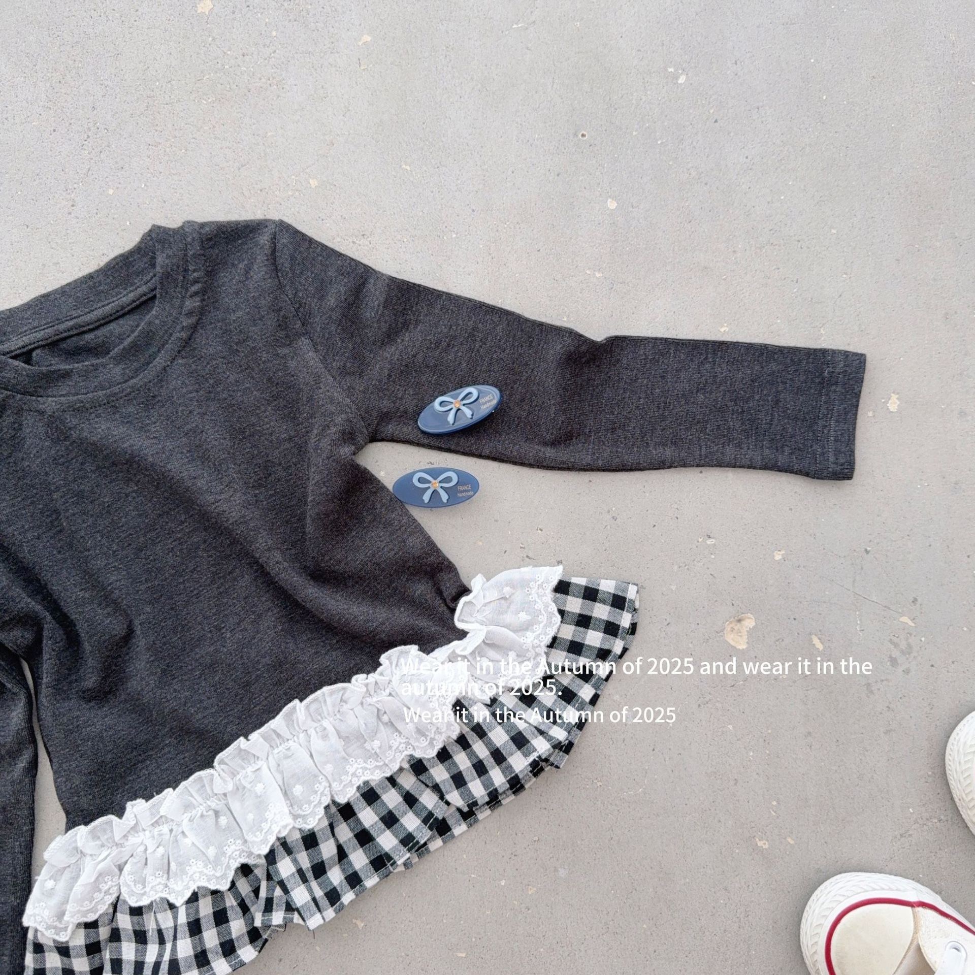 蕾絲格子拼接上衣