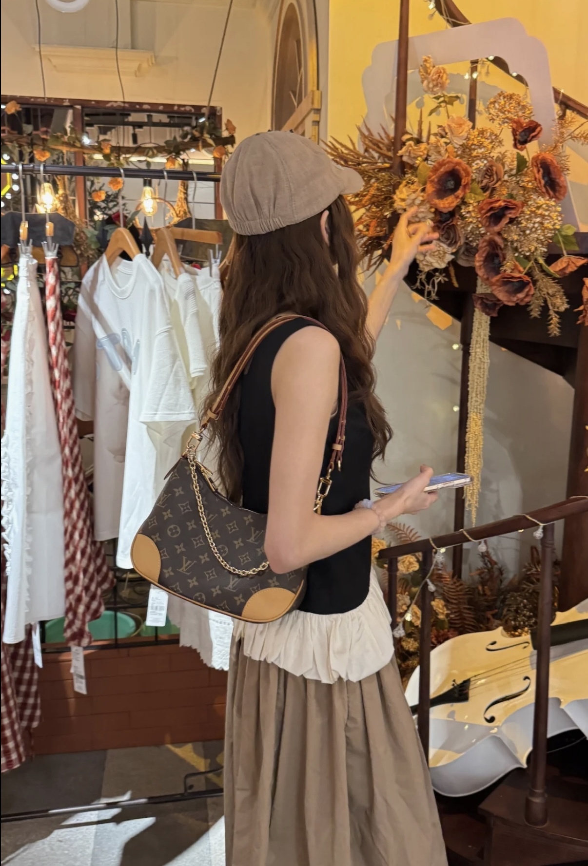 【兩色入】 LOUIS VUITTON LV 牛角包