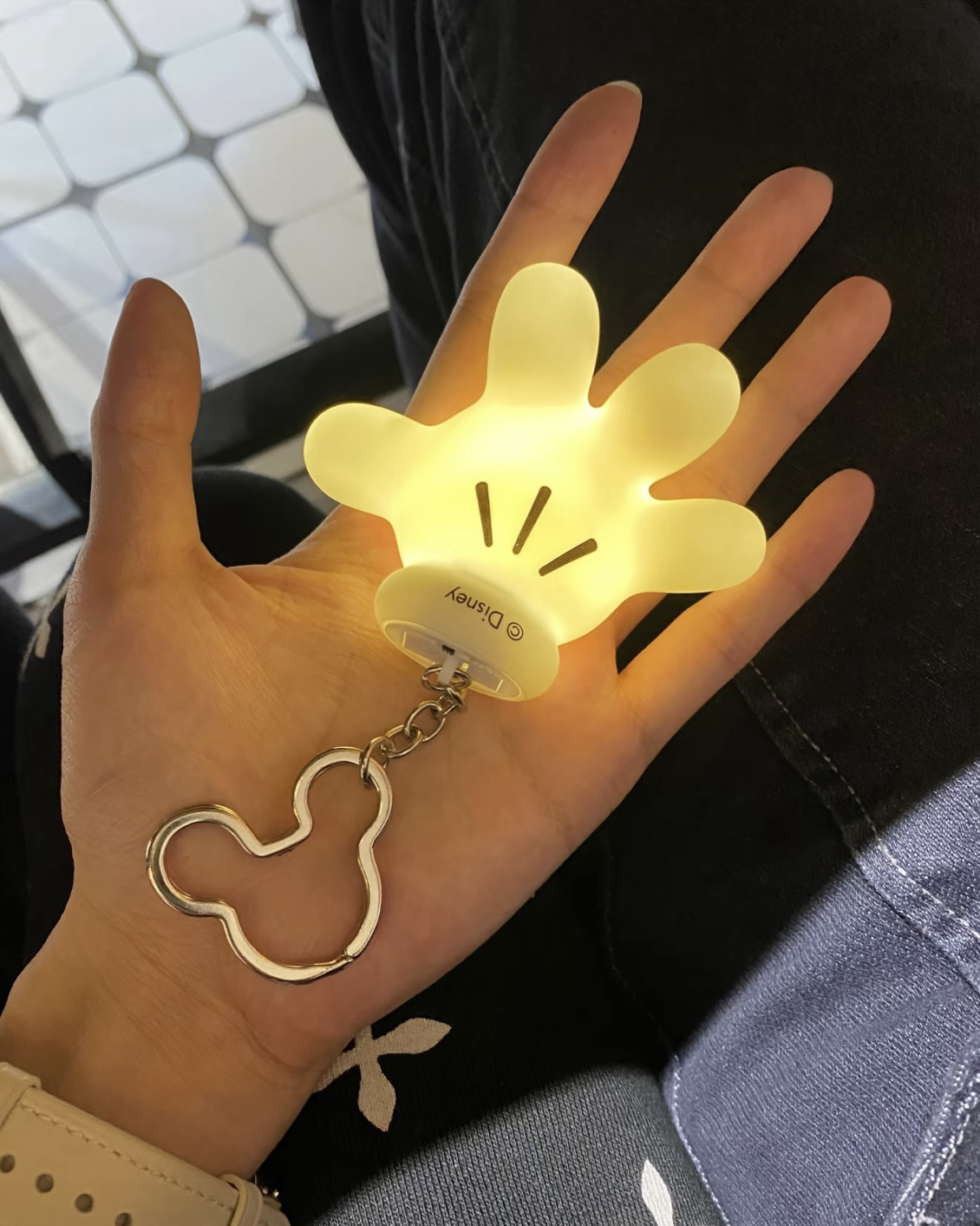 <正版授權>MINSO x Disney 迪士尼 米奇趣享生活系列 發光吊飾 掛件 手套 手掌