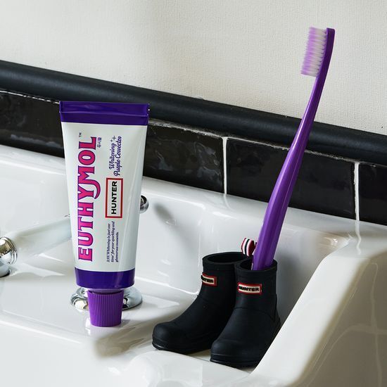 《Olive young連線》EUTHYMOL x hunter Whitening Purple Corrector Toothpaste106gwith brush