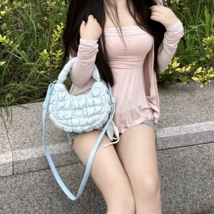 DICKIES 皺褶雲朵包 寶寶藍 杏白色 單肩包 手提包 甜美風 女款 兩色 DK-C125