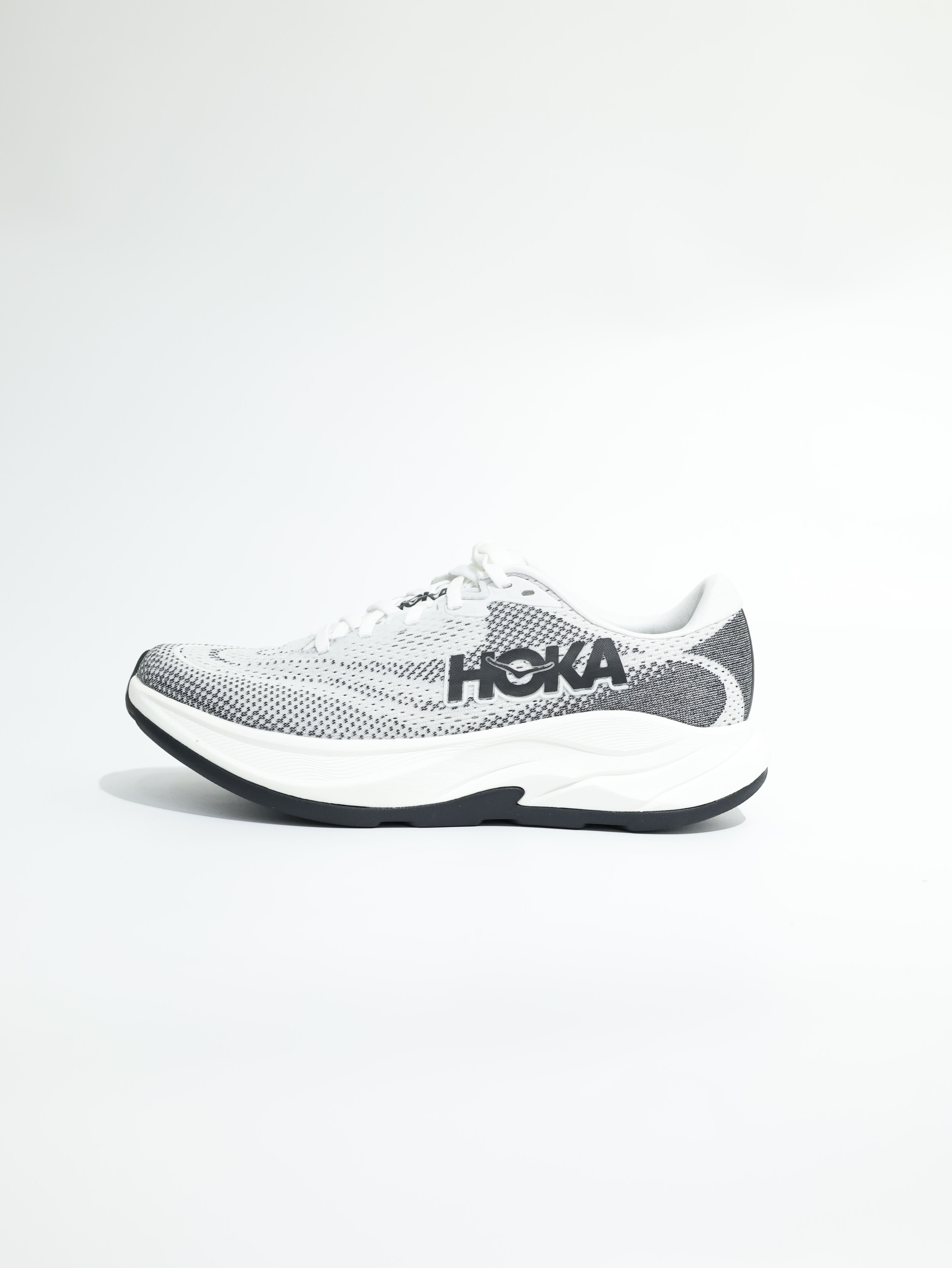 HOKA 男鞋 Rincon 4 路跑鞋 HO1155132 HO1155130