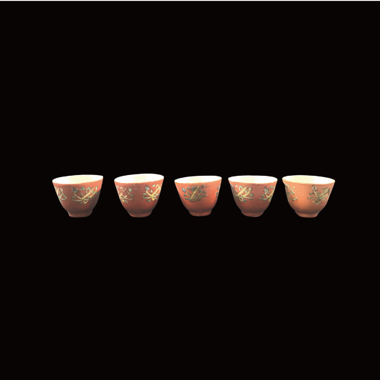 白釉紅繪酒杯五隻