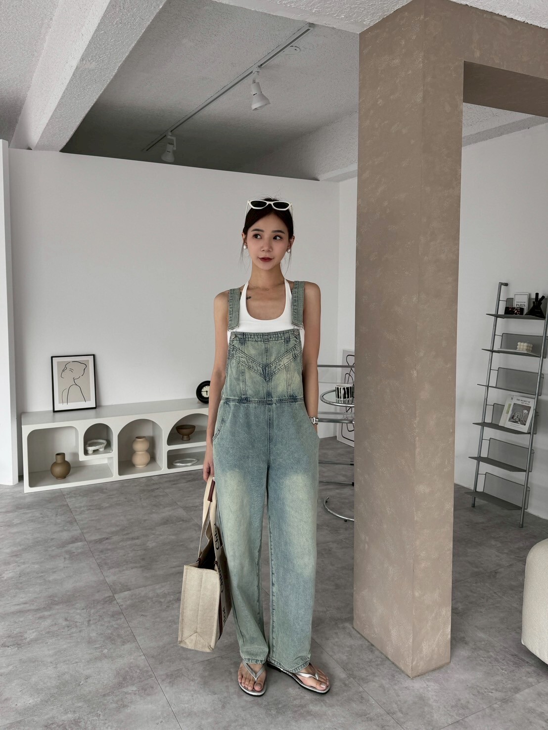 復古淺色牛仔吊帶褲